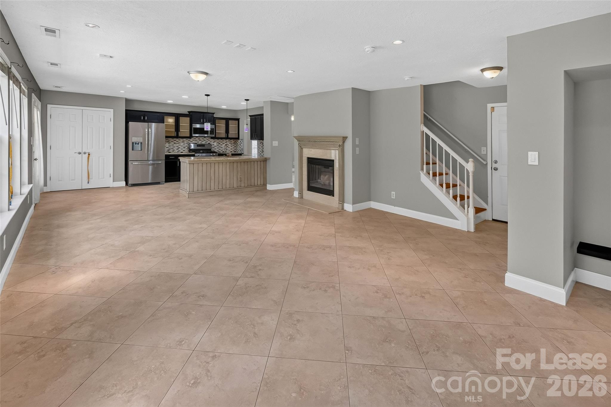 10745 Glenluce Avenue Property Photo 8