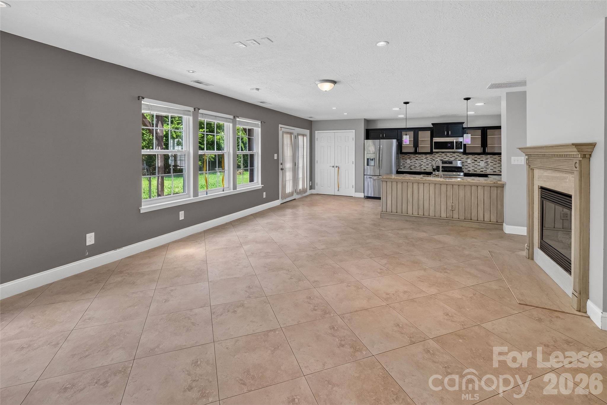 10745 Glenluce Avenue Property Photo 9