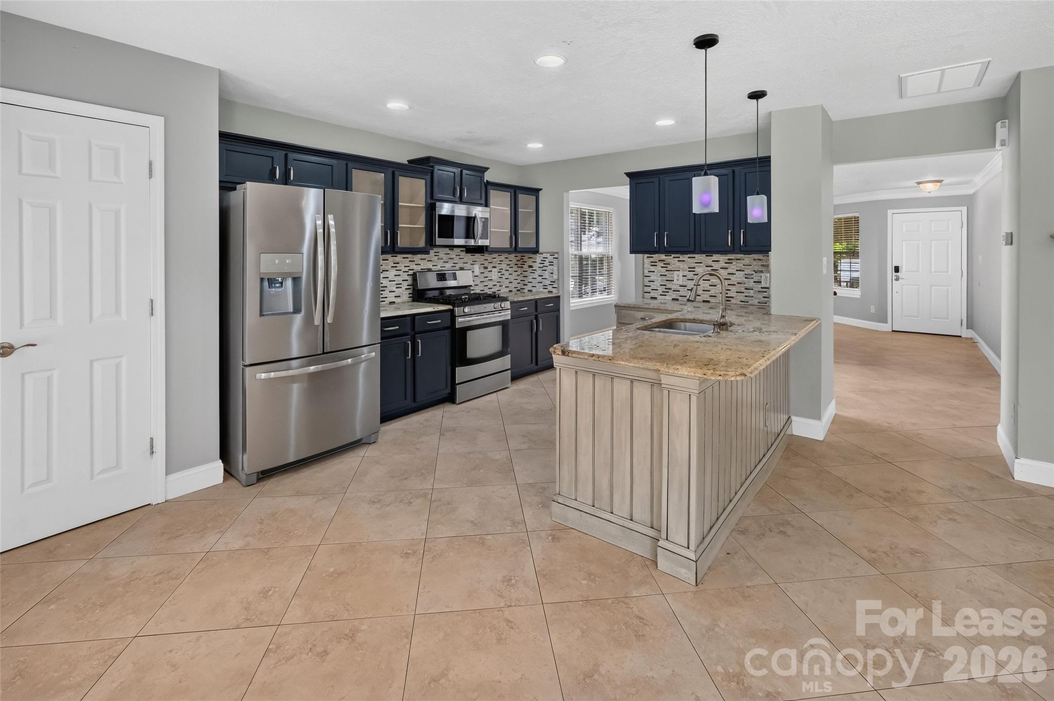 10745 Glenluce Avenue Property Photo 10