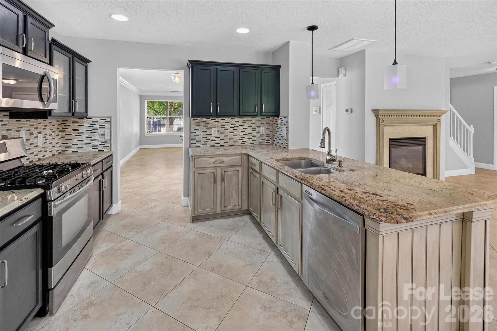 10745 Glenluce Avenue Property Photo 11