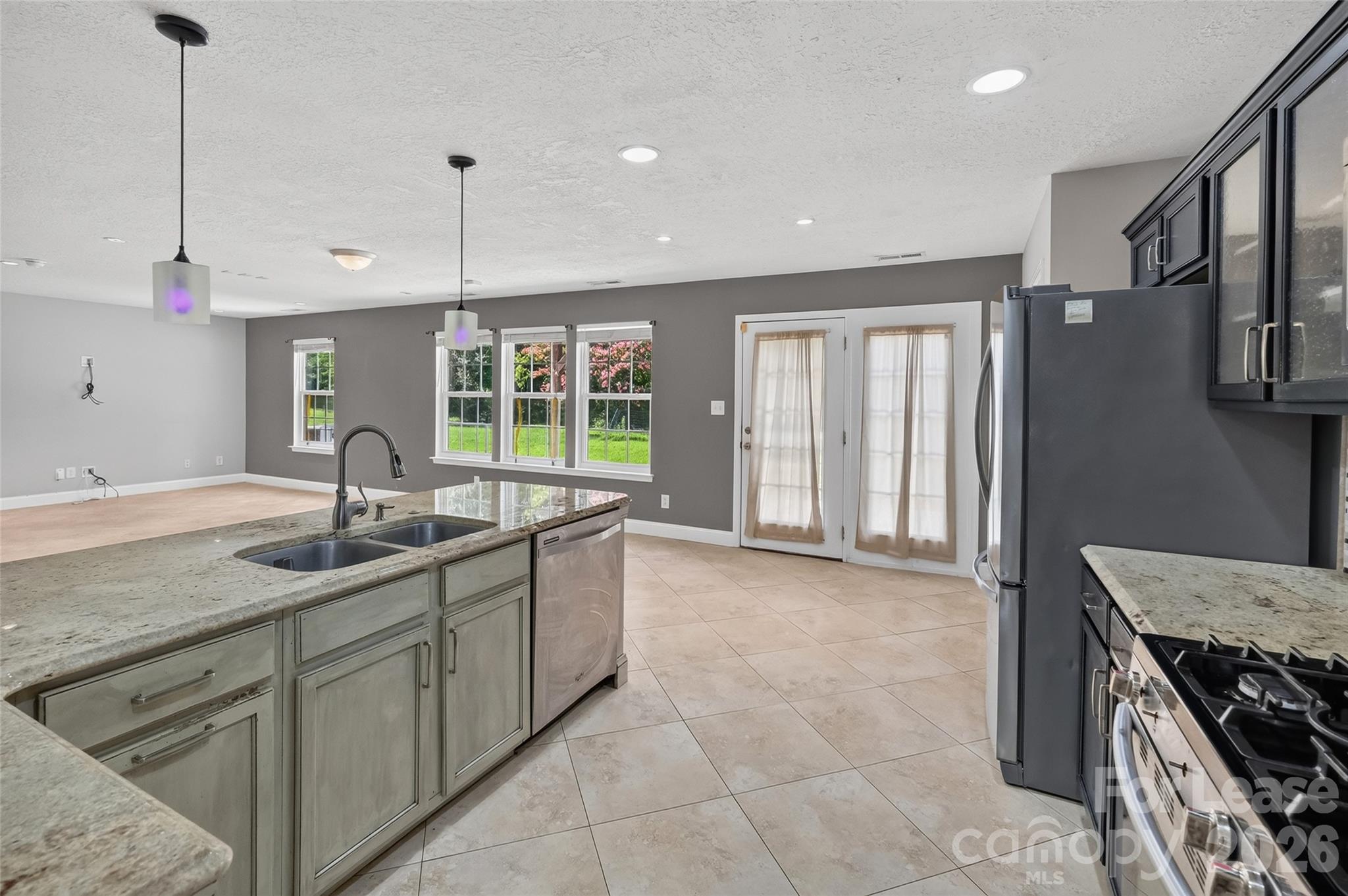 10745 Glenluce Avenue Property Photo 12