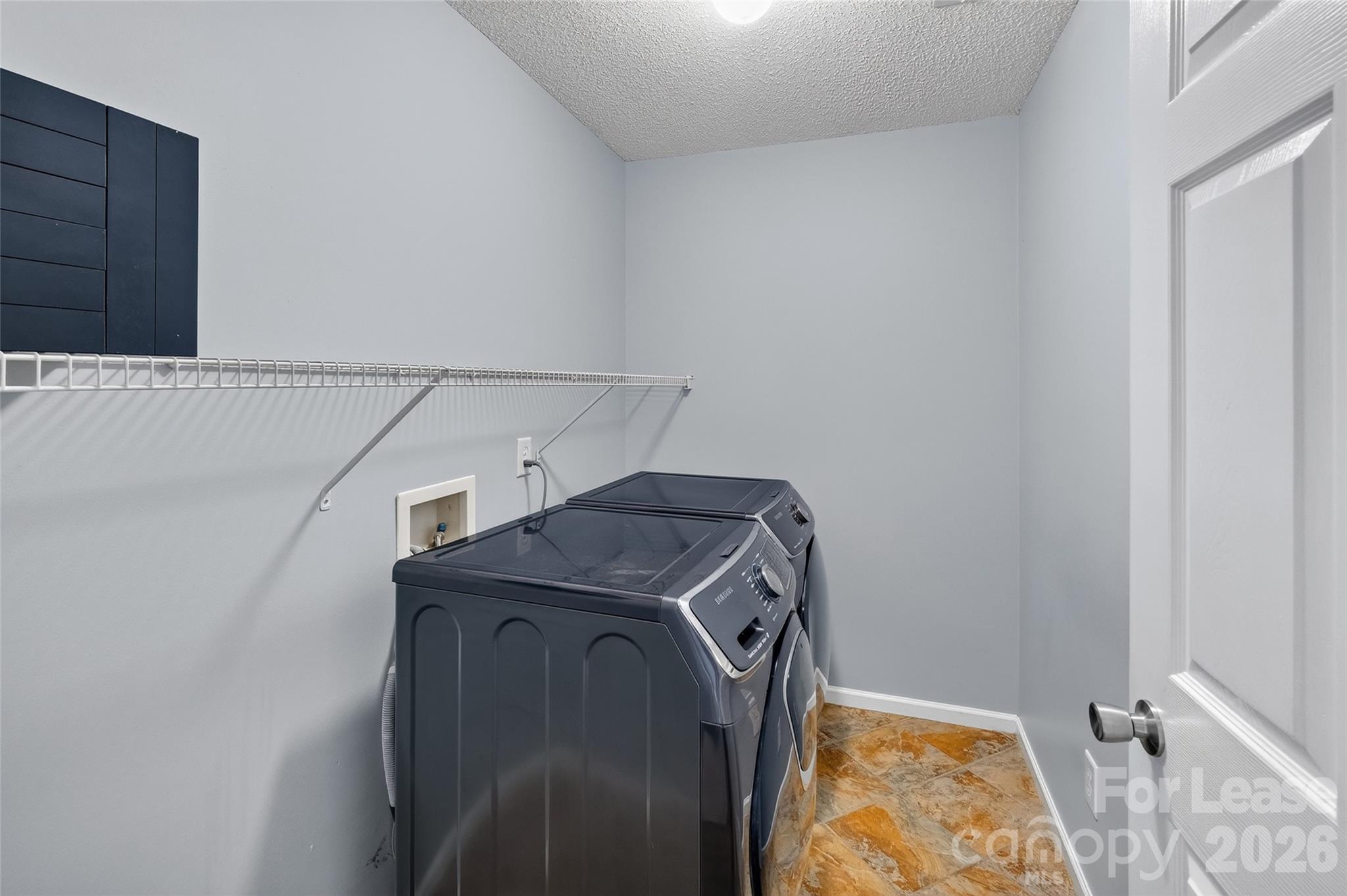 10745 Glenluce Avenue Property Photo 25