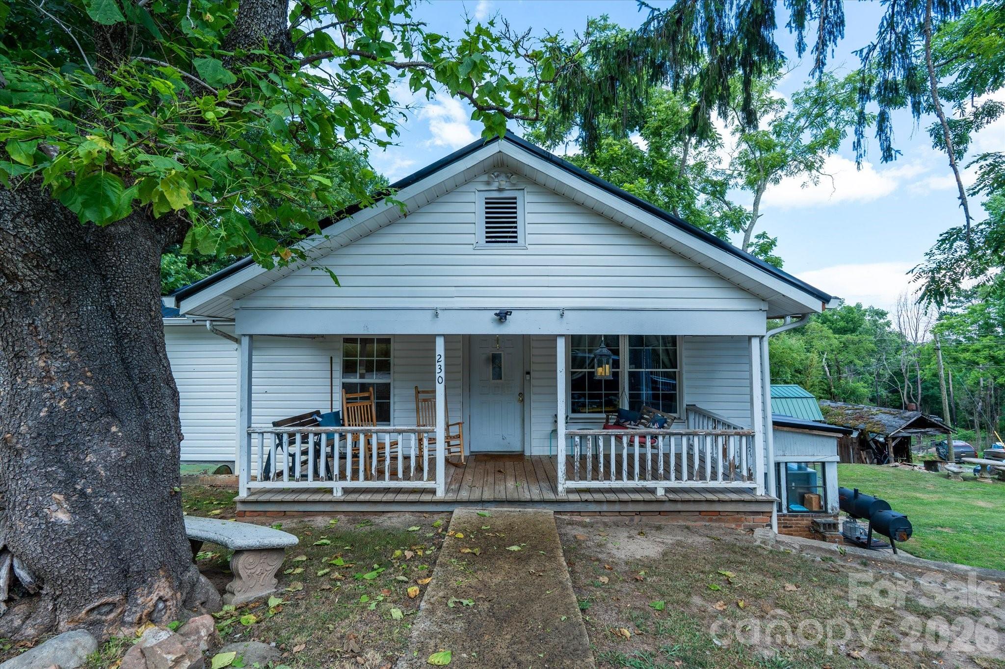 230 Pisgah View Road Property Photo 6