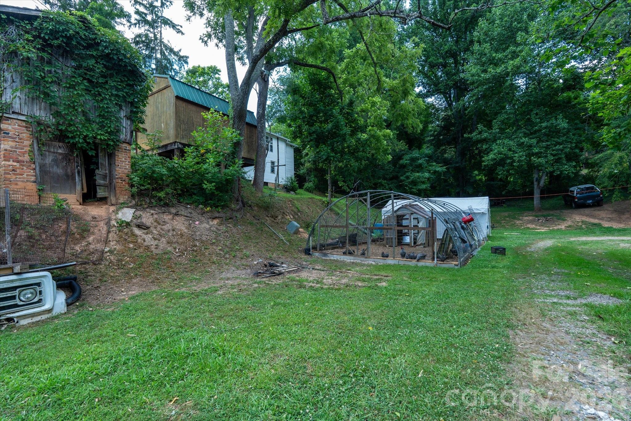 230 Pisgah View Road Property Photo 15