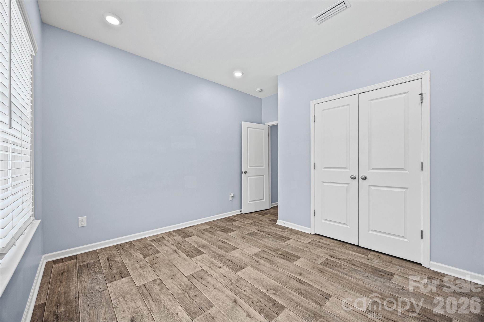 10210 Holly Park Drive Property Photo 15