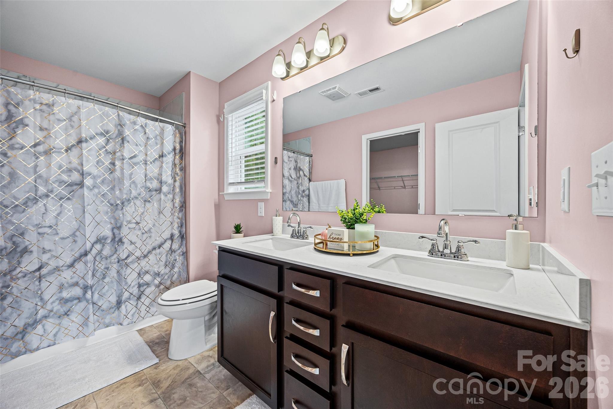 10210 Holly Park Drive Property Photo 21