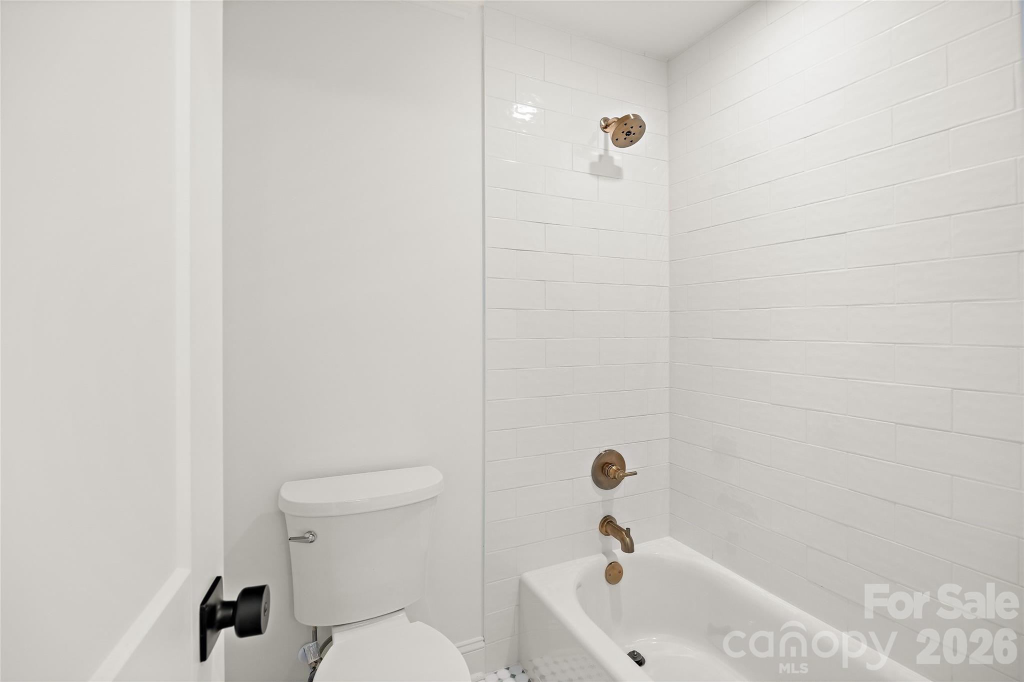 839 Montford Drive Property Photo 19