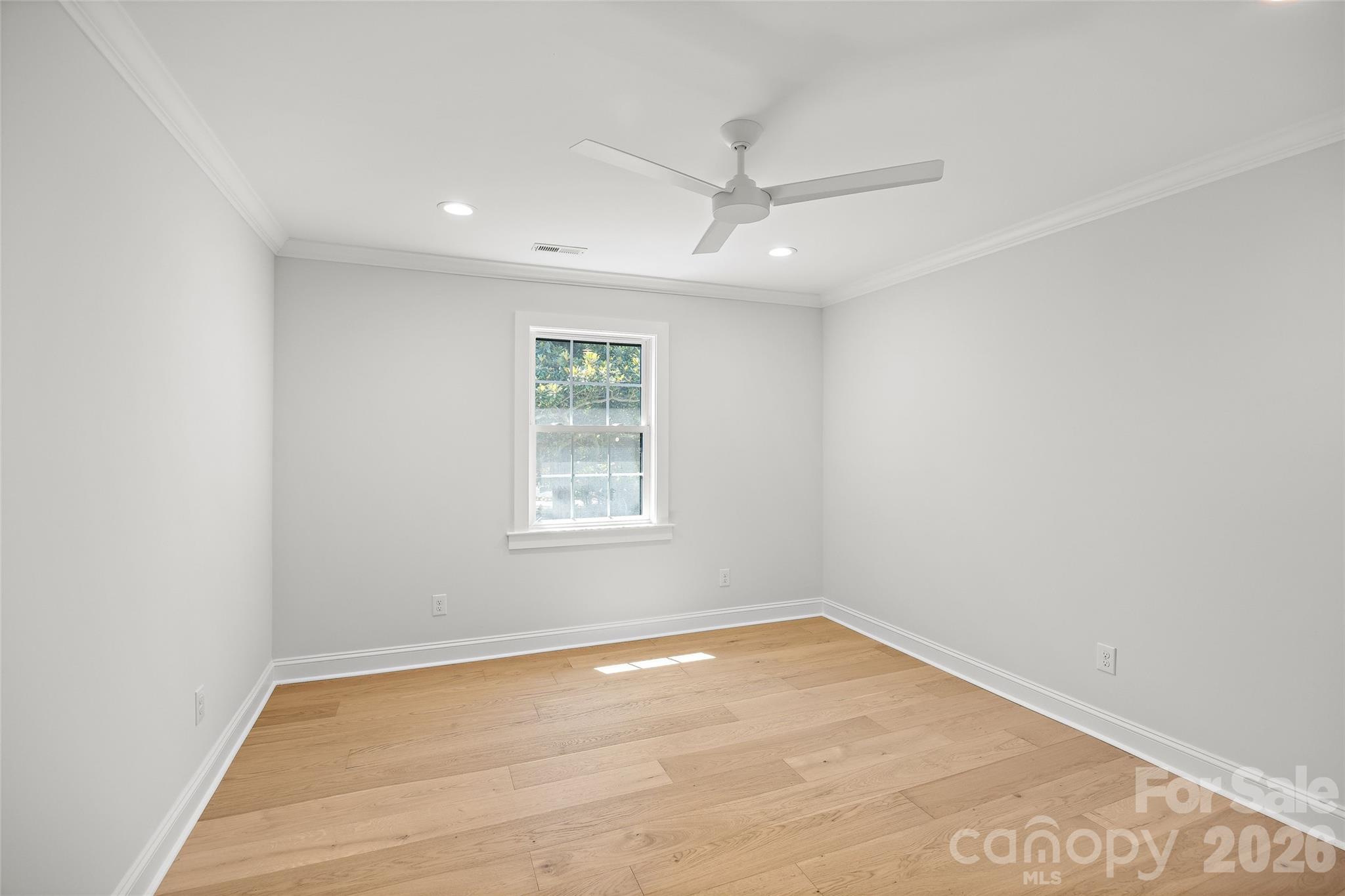 839 Montford Drive Property Photo 21