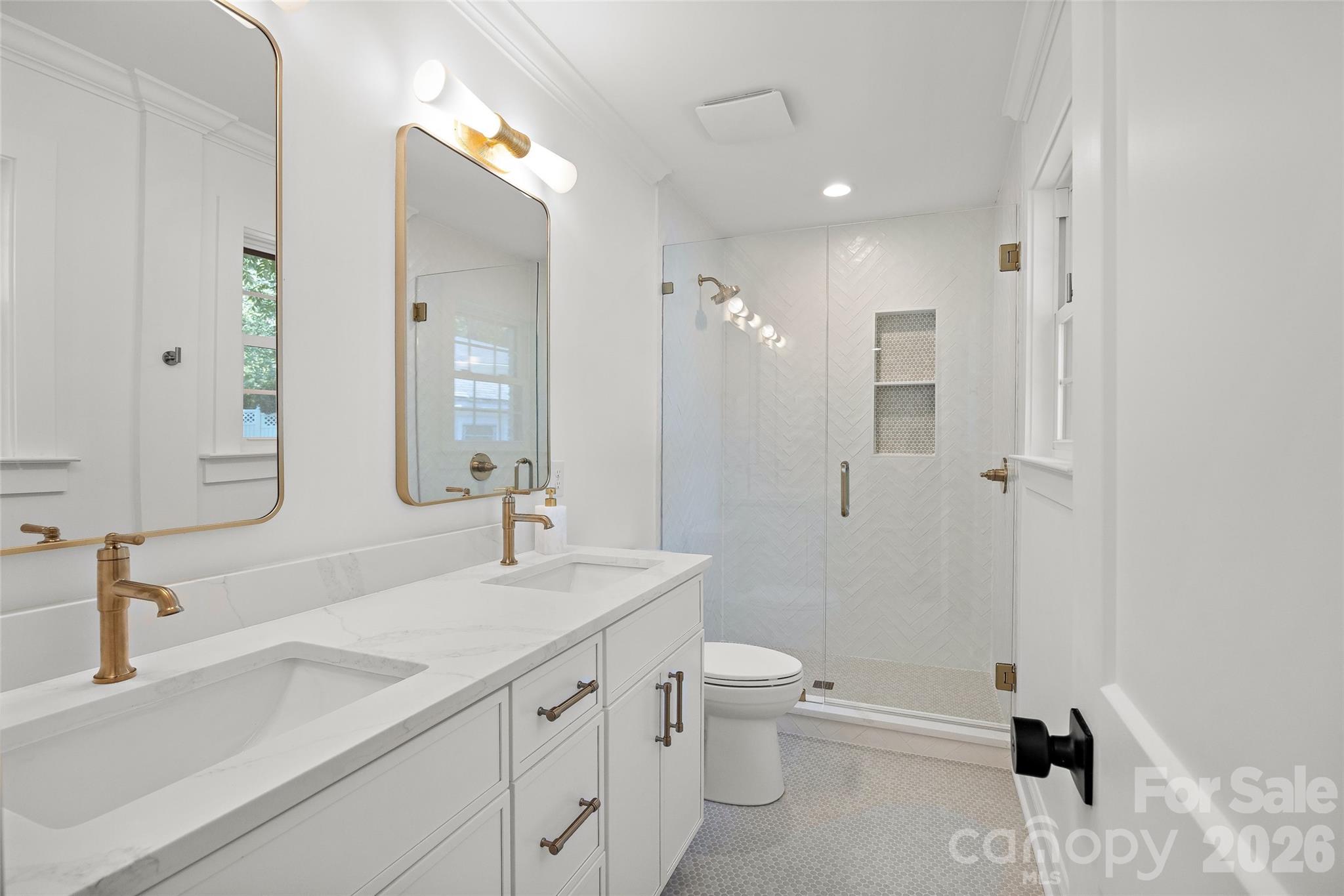 839 Montford Drive Property Photo 24
