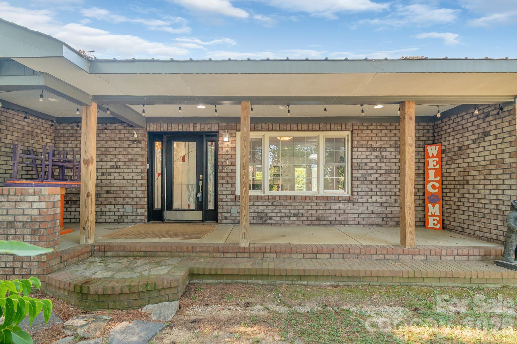 2248 Willie Usher Road Property Photo 5