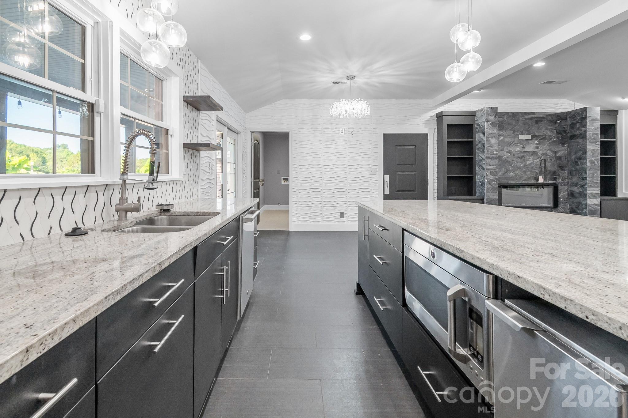 2248 Willie Usher Road Property Photo 11