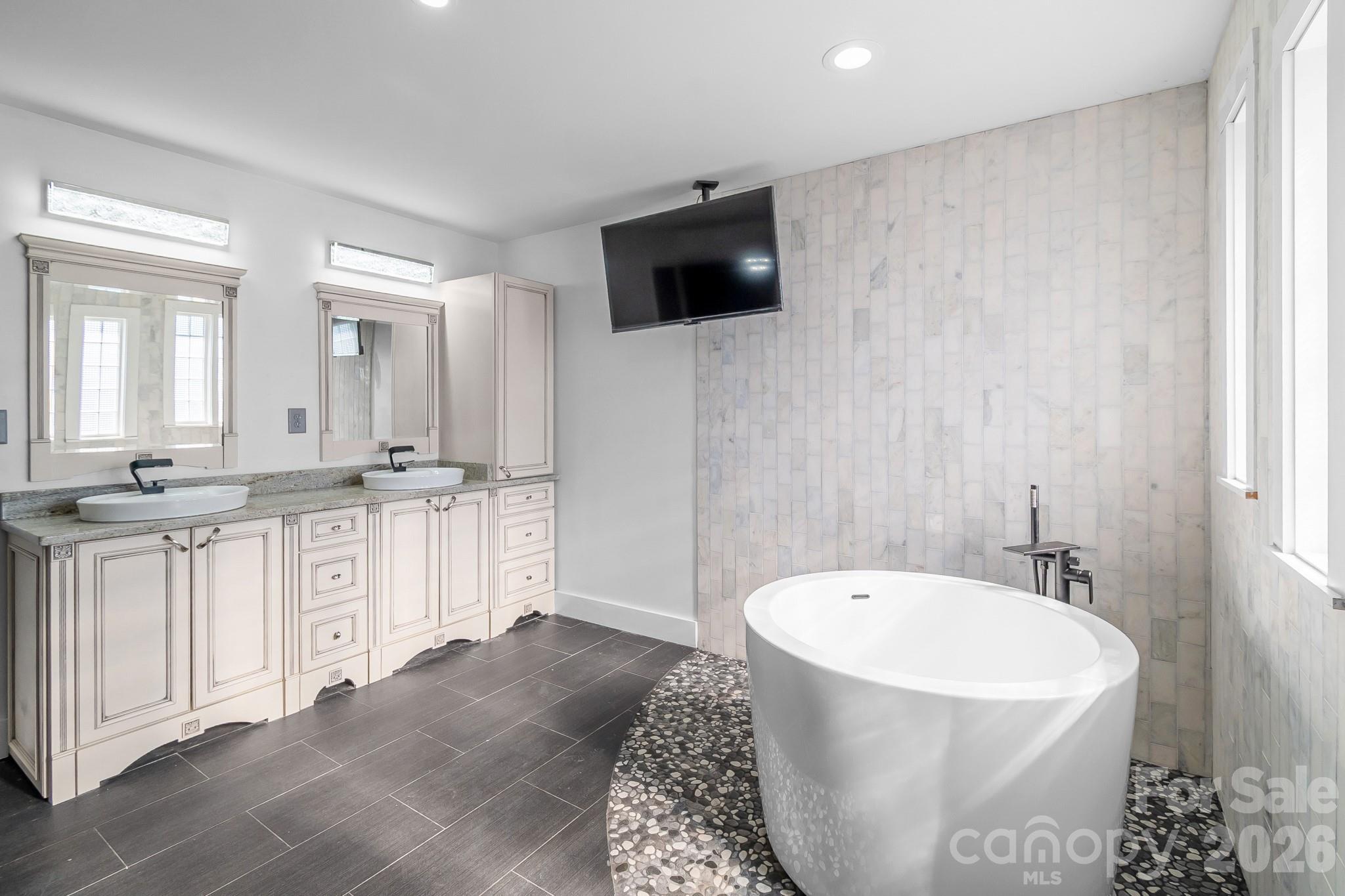 2248 Willie Usher Road Property Photo 23