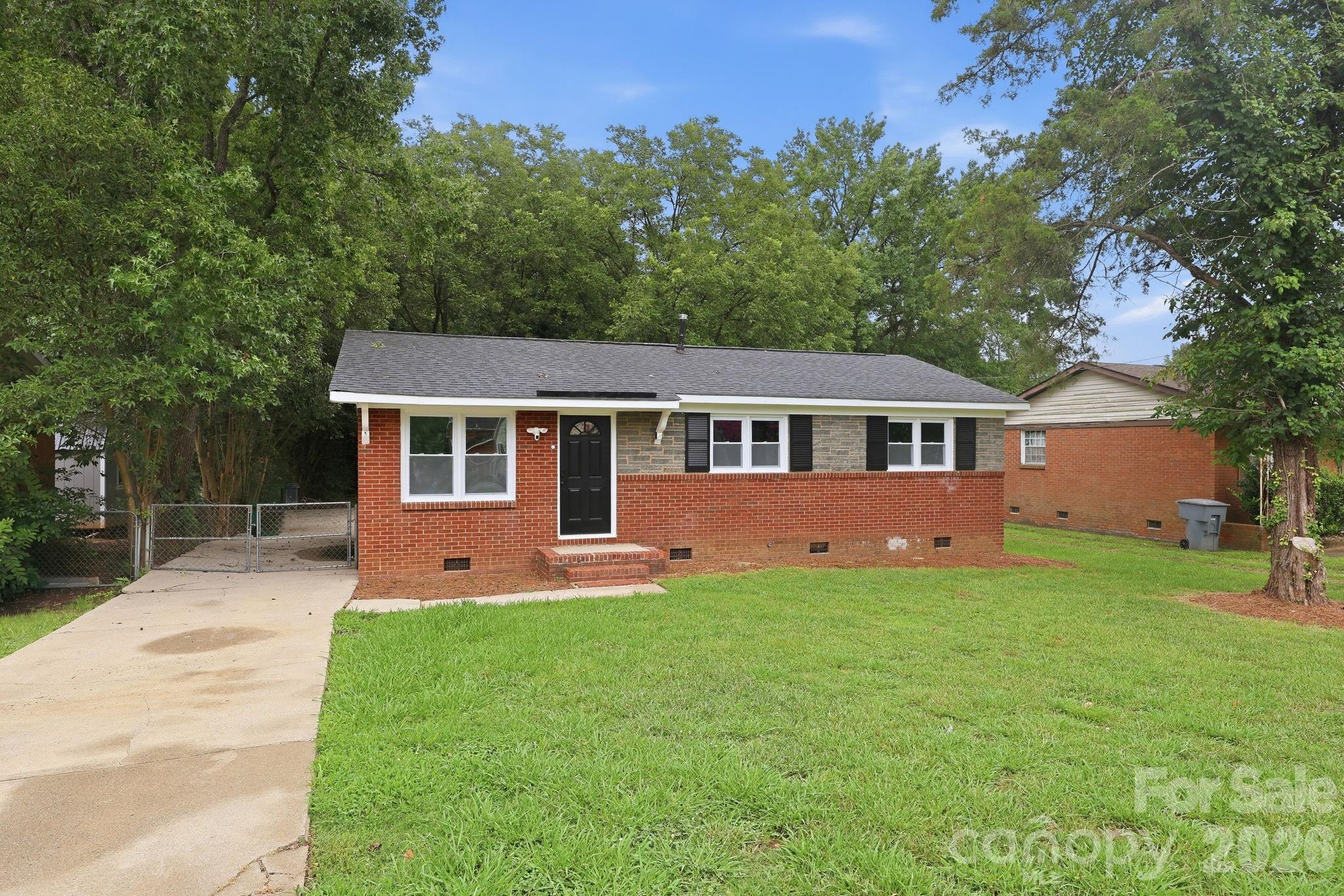 9430 Trinity Road Property Photo 2