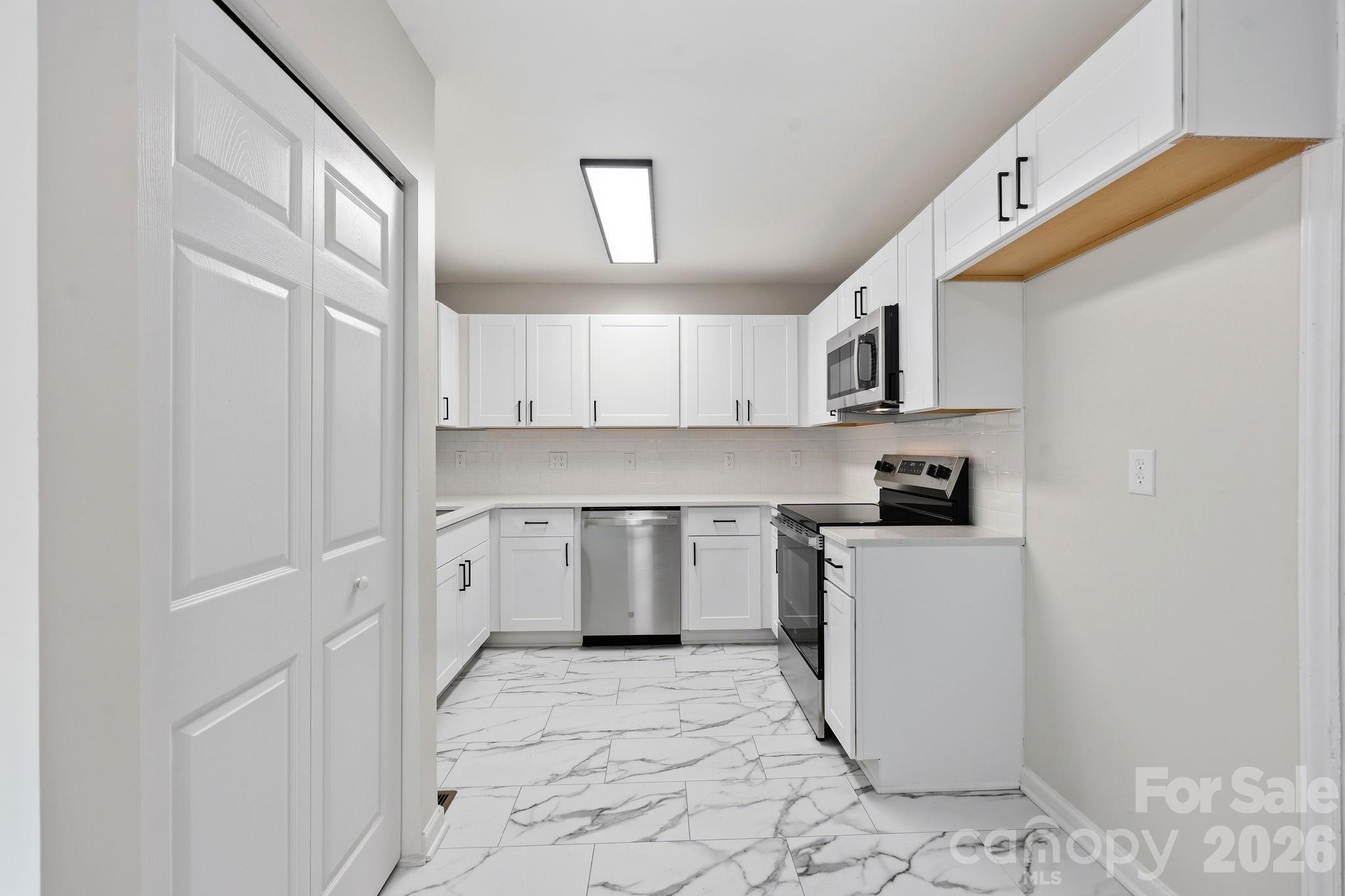 9430 Trinity Road Property Photo 12