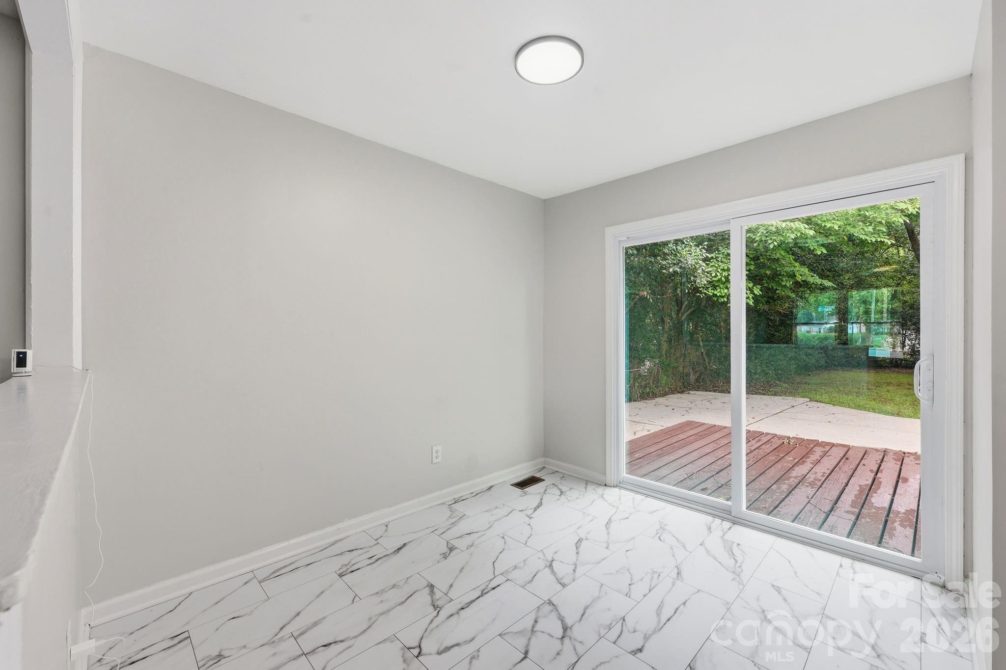9430 Trinity Road Property Photo 13