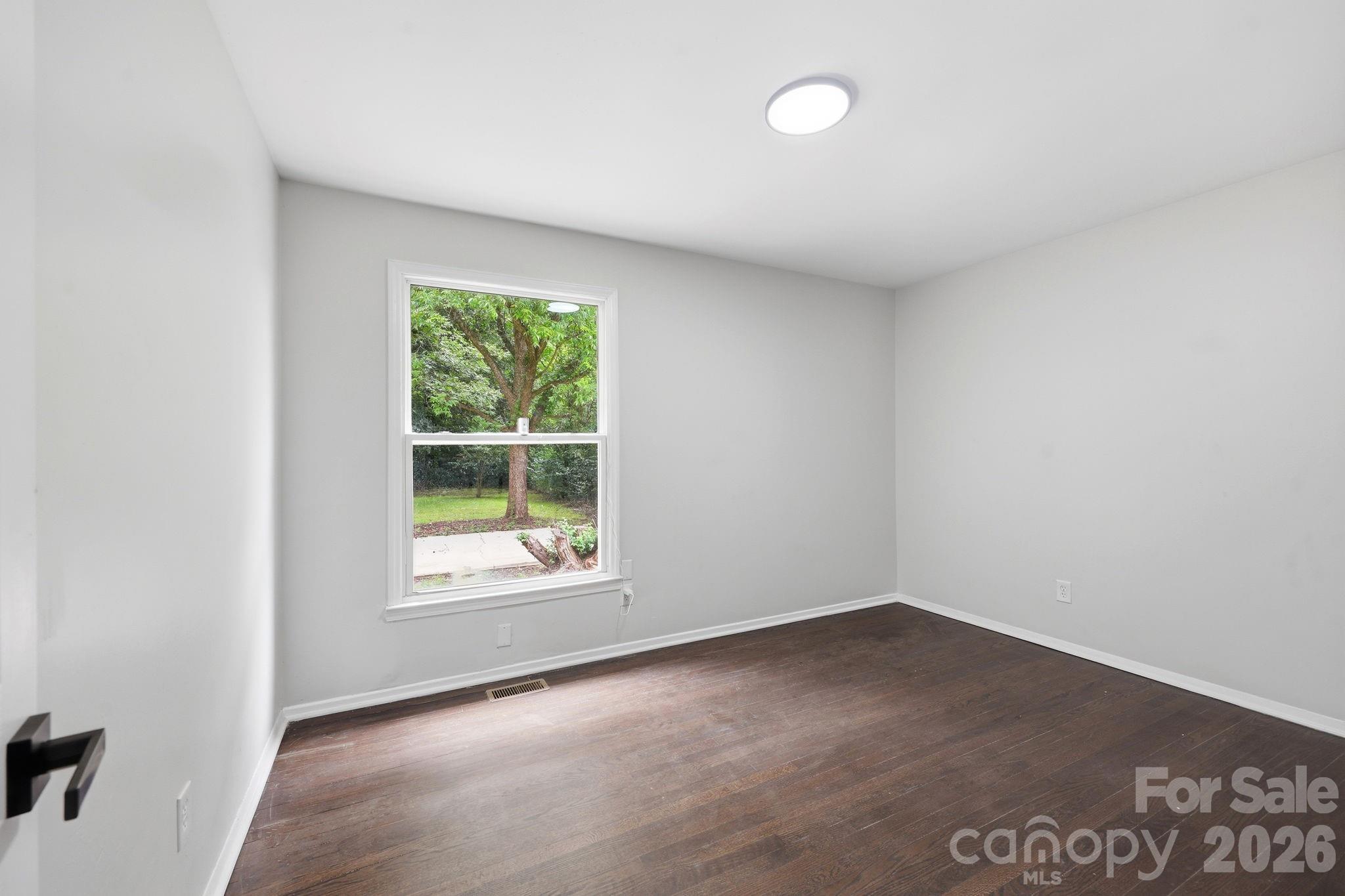 9430 Trinity Road Property Photo 16