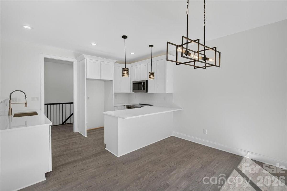 228 Hillside Avenue Property Photo 8