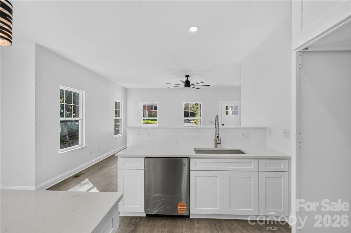 228 Hillside Avenue Property Photo 12