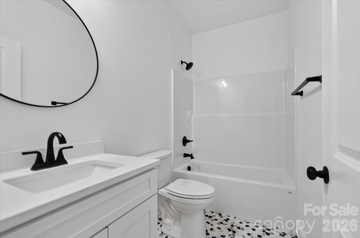 228 Hillside Avenue Property Photo 25