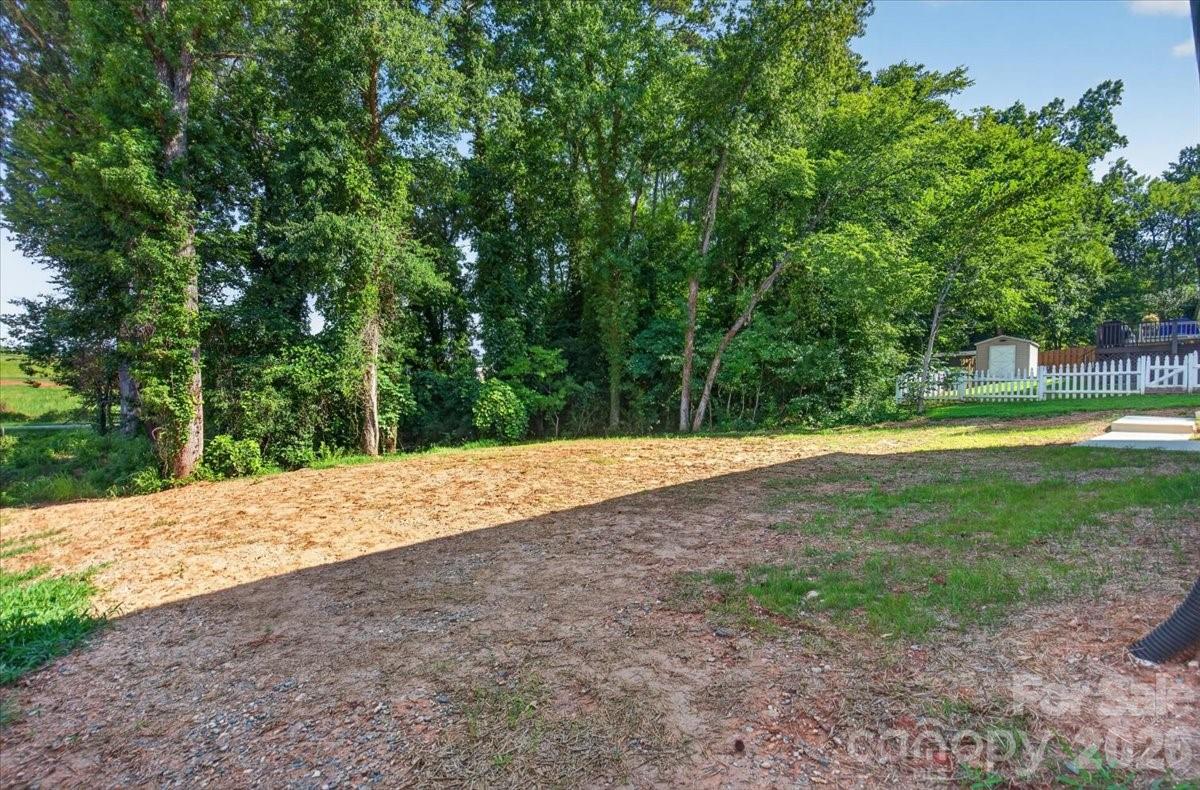 228 Hillside Avenue Property Photo 38