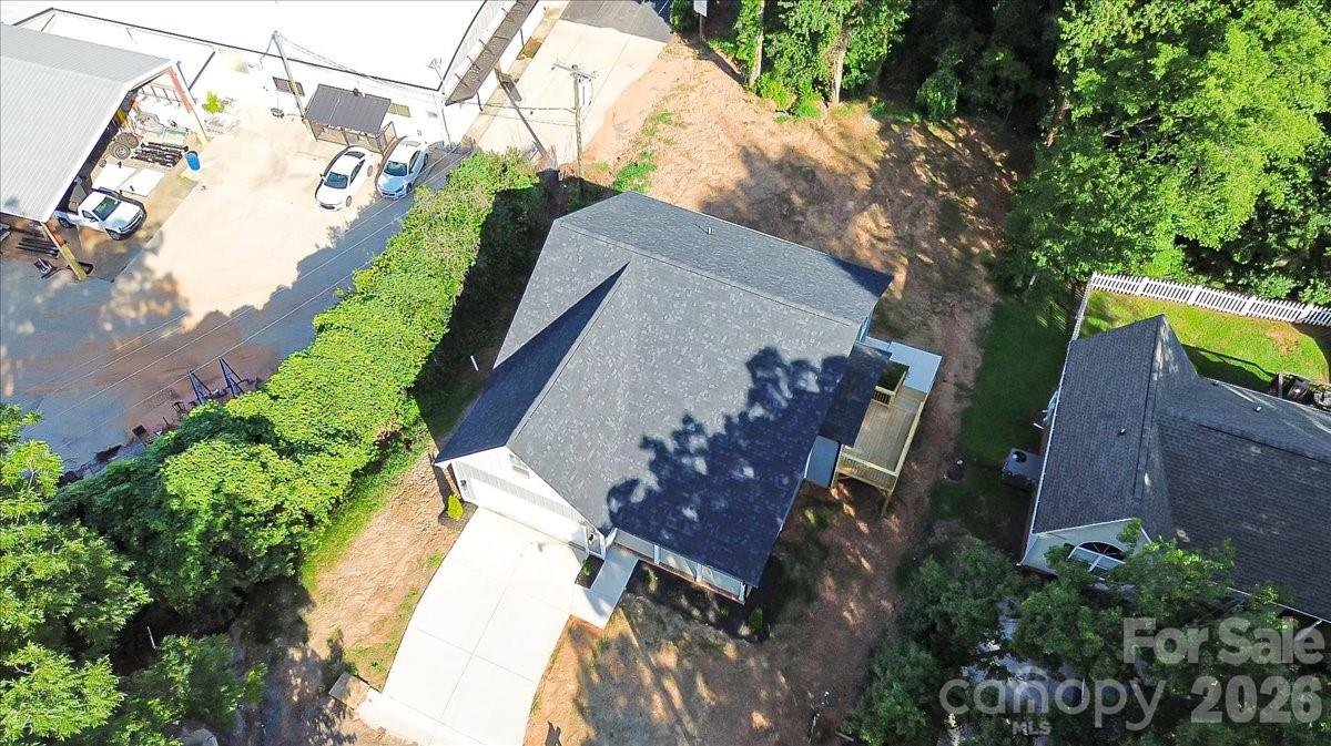 228 Hillside Avenue Property Photo 41