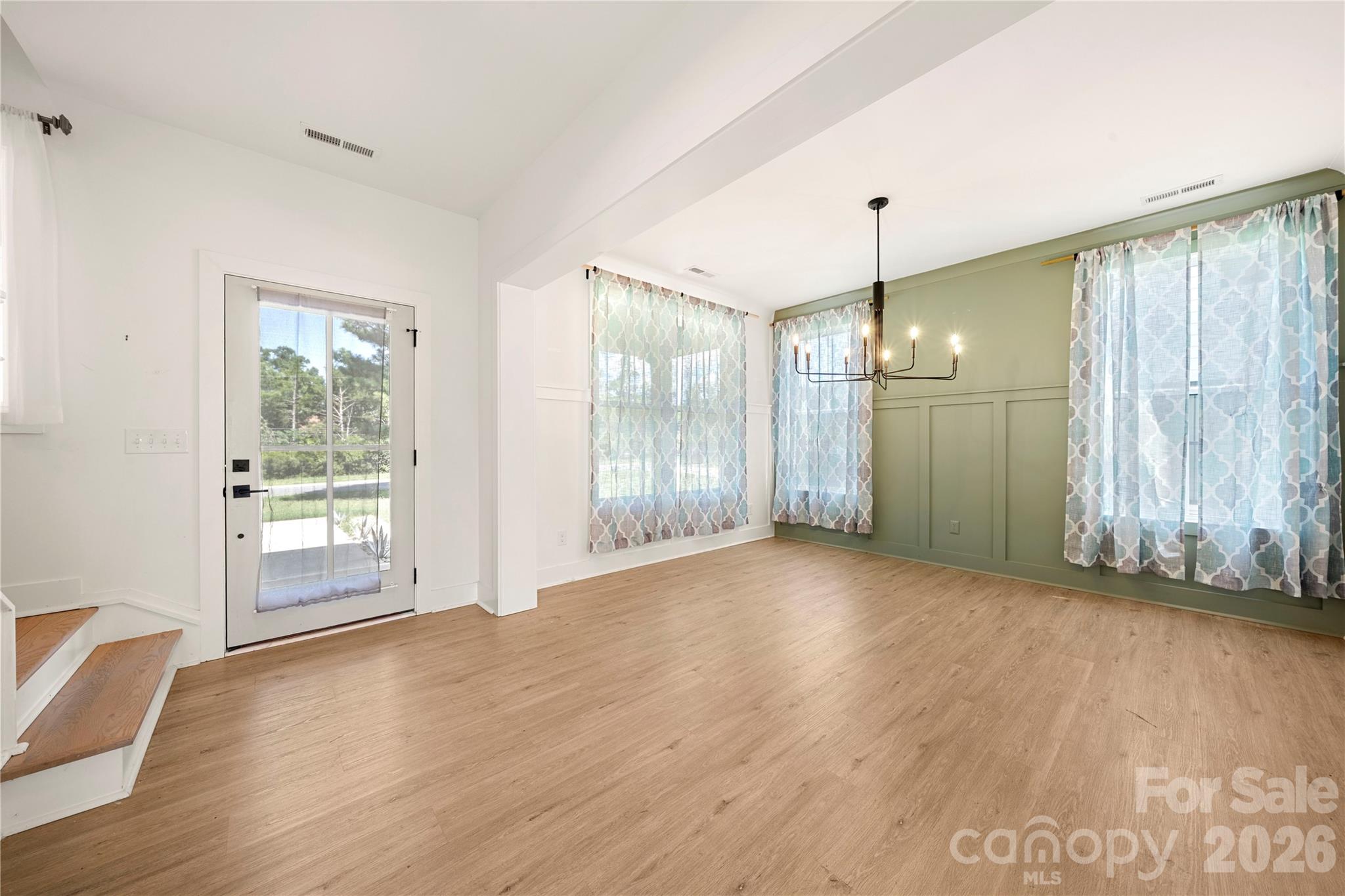 11352 Timber Ridge Road Property Photo 5
