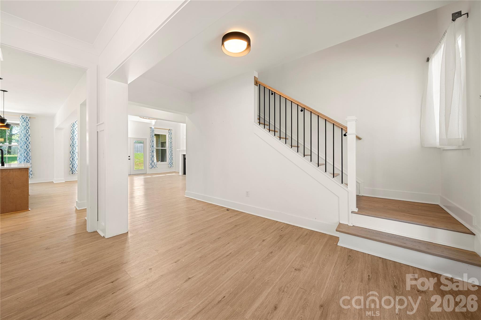 11352 Timber Ridge Road Property Photo 8