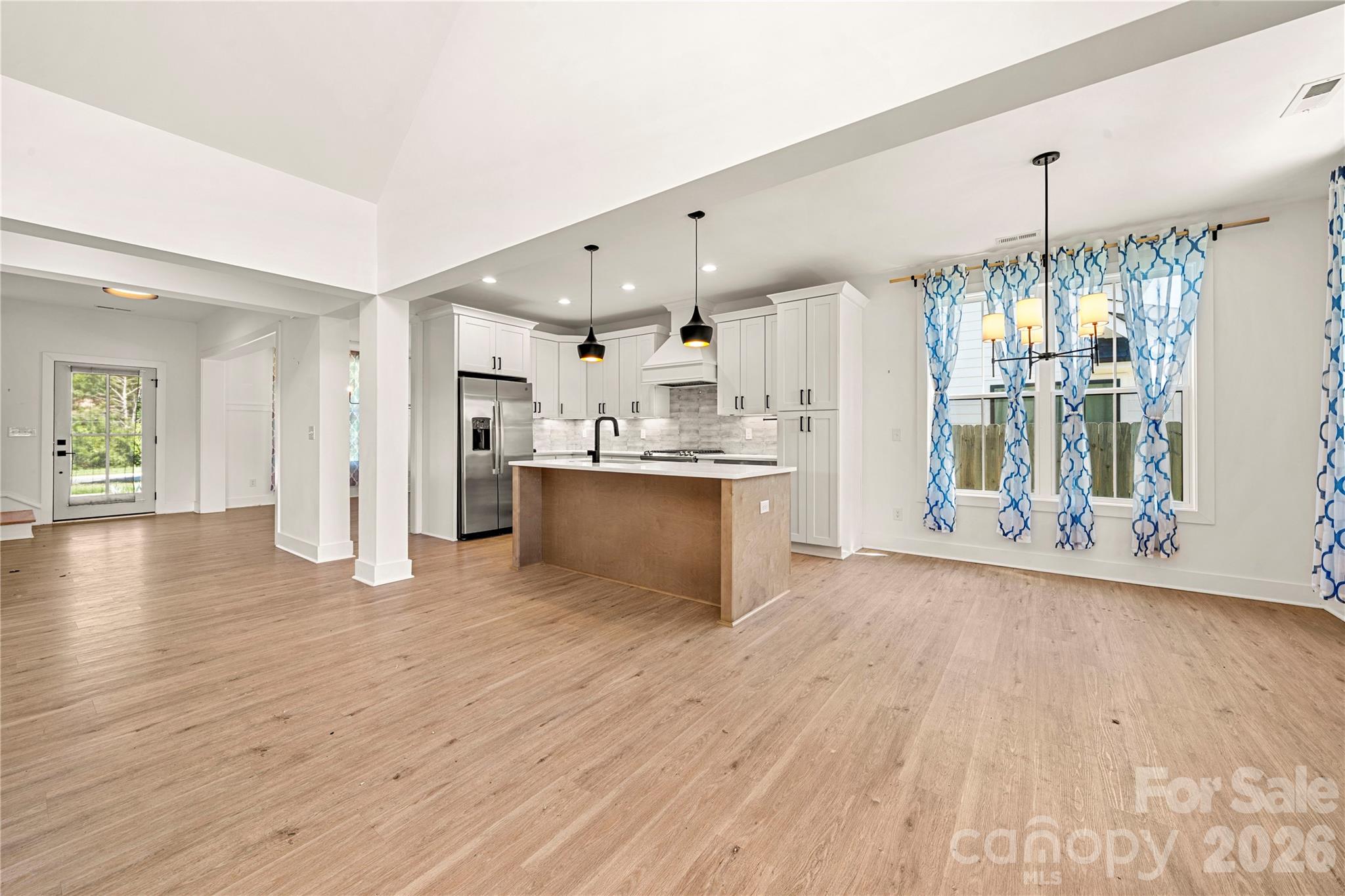 11352 Timber Ridge Road Property Photo 9