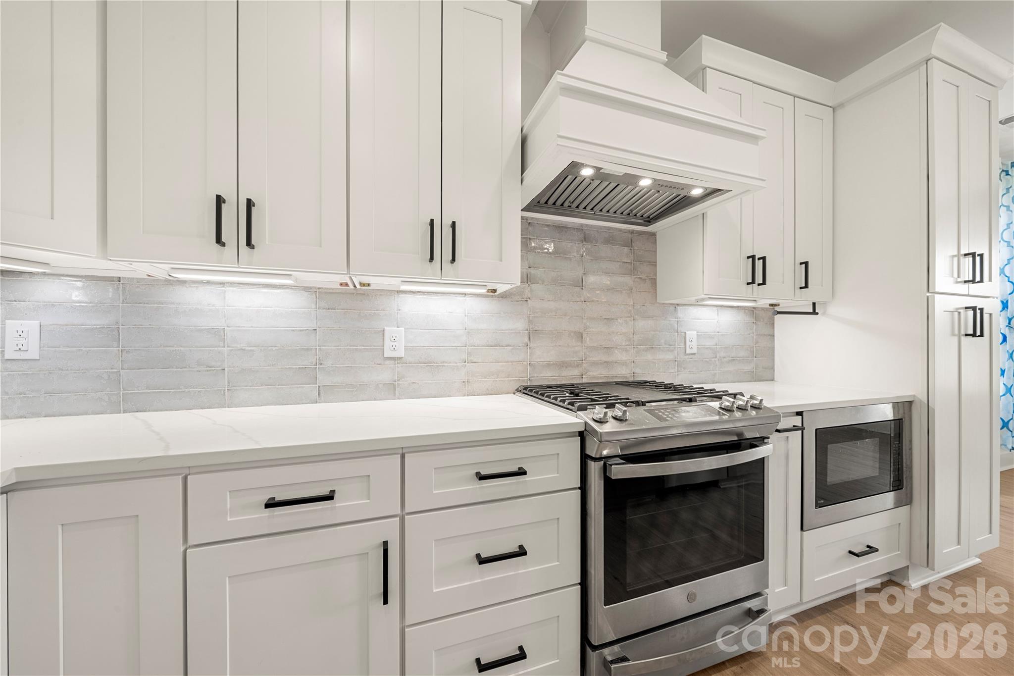 11352 Timber Ridge Road Property Photo 14