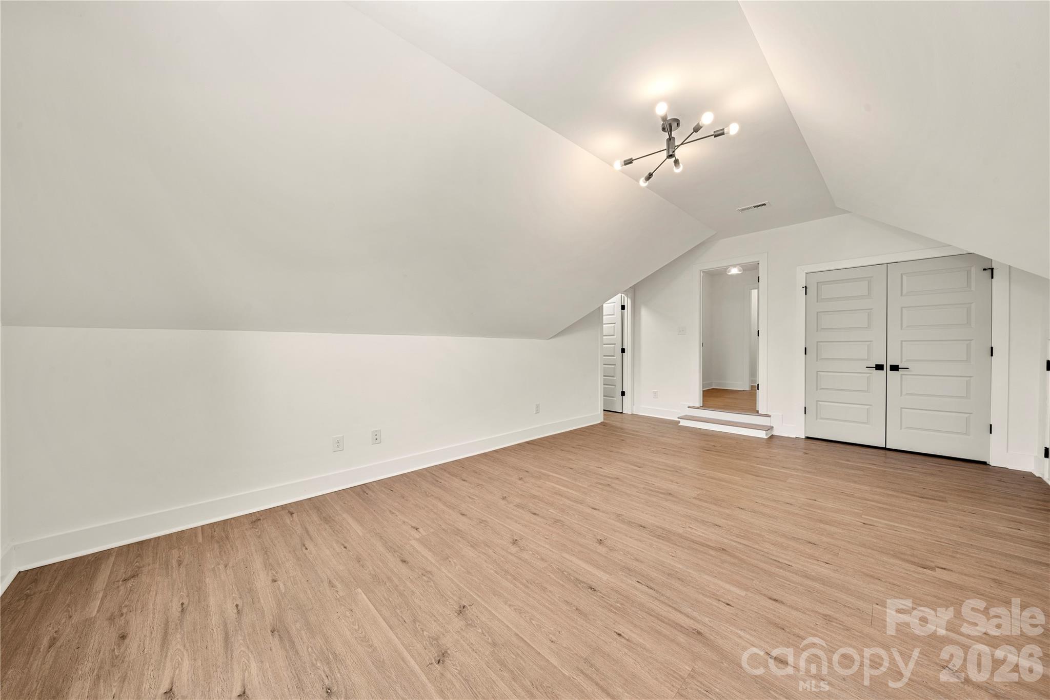 11352 Timber Ridge Road Property Photo 30