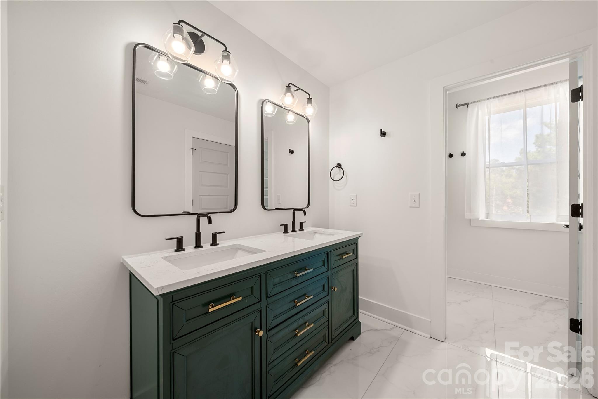 11352 Timber Ridge Road Property Photo 36