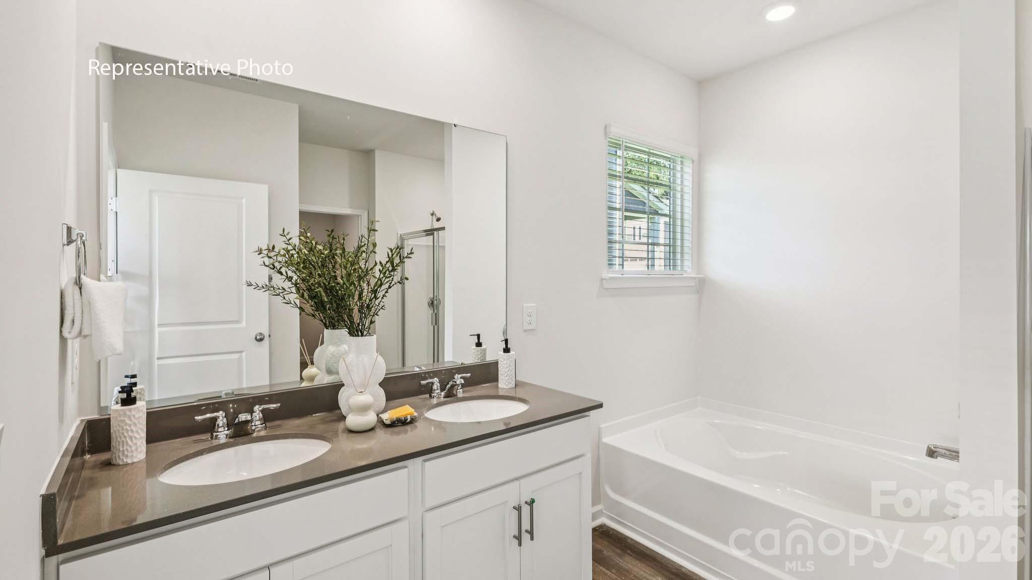 505 Blackpool Court Property Photo 27