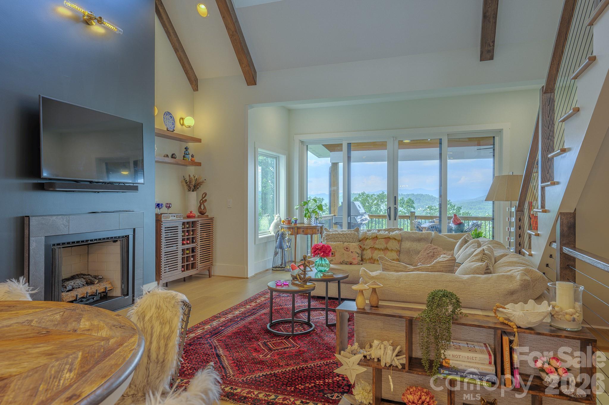 49 Arabella Lane Property Photo 14