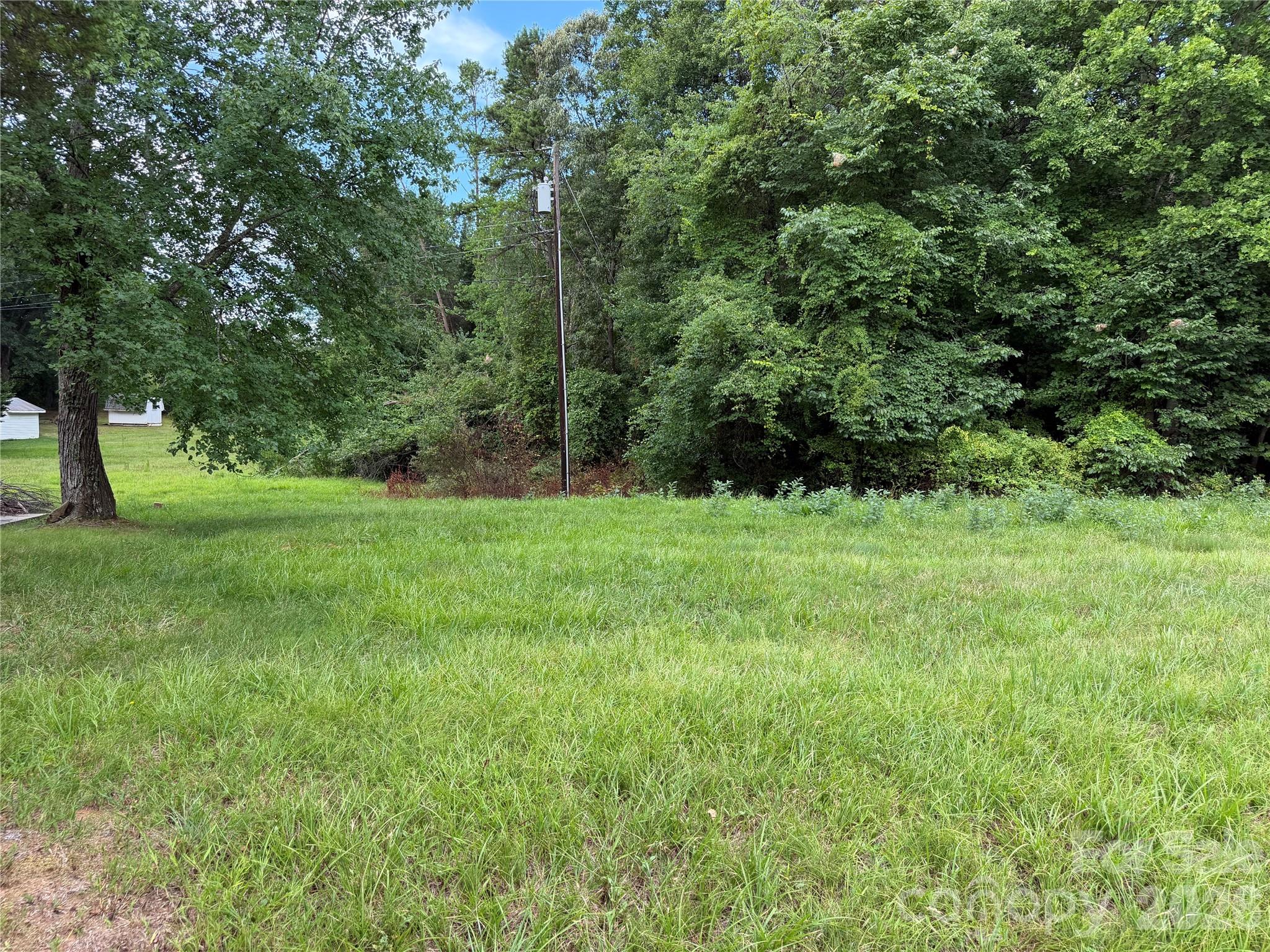 2607 20th Street Lane Property Photo 6