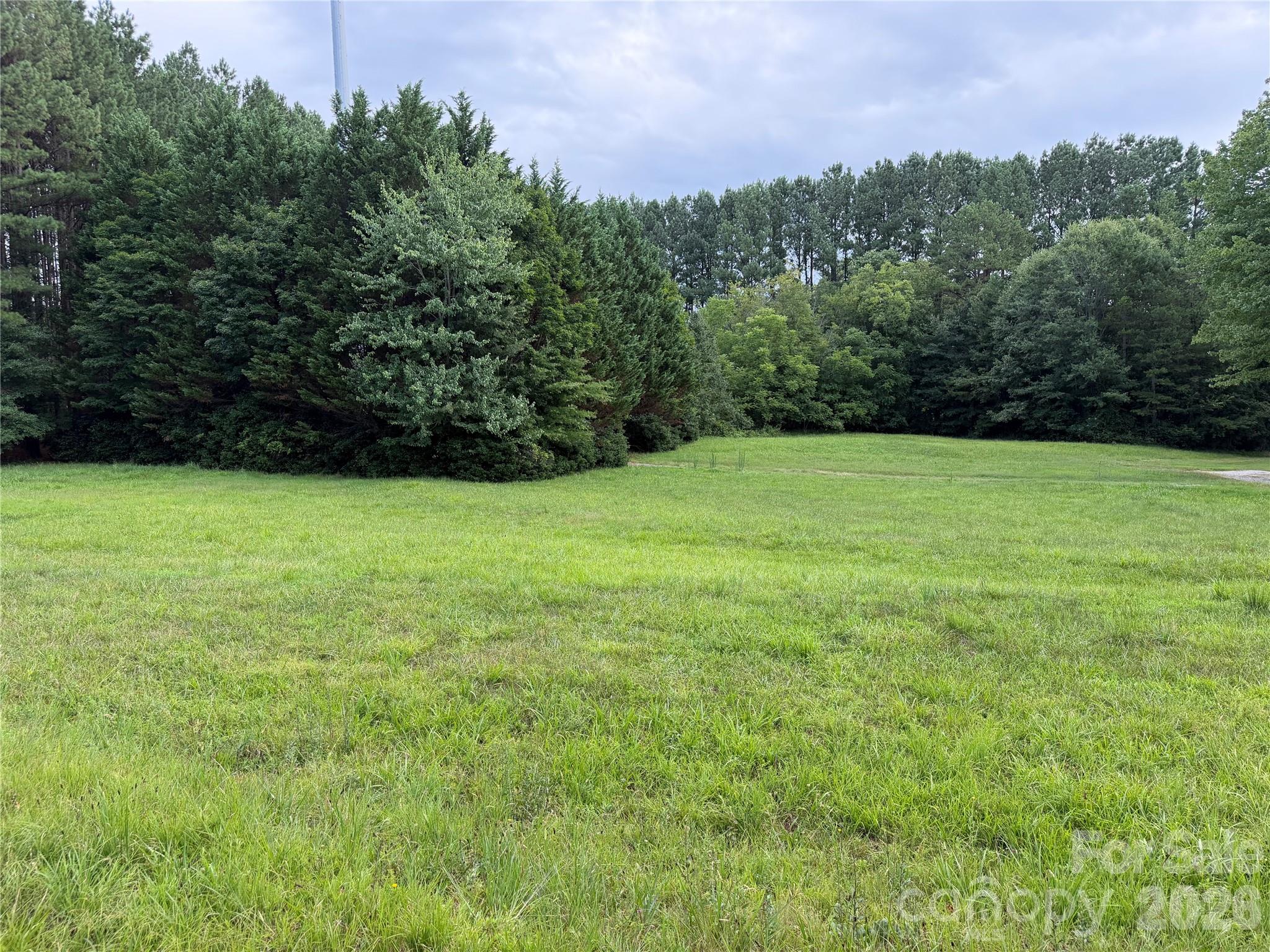2607 20th Street Lane Property Photo 10