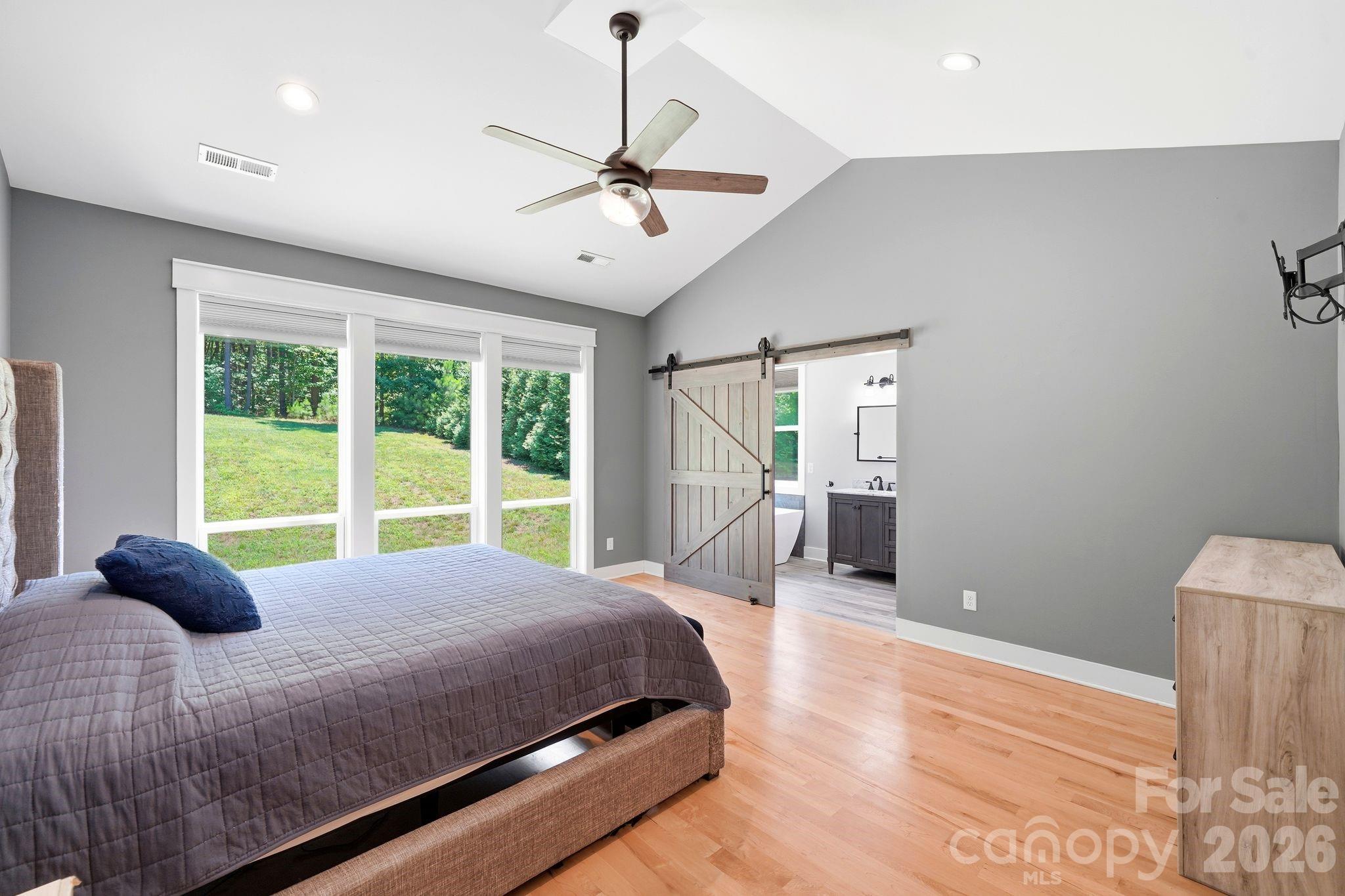 4072 Barbrick Street Property Photo 12