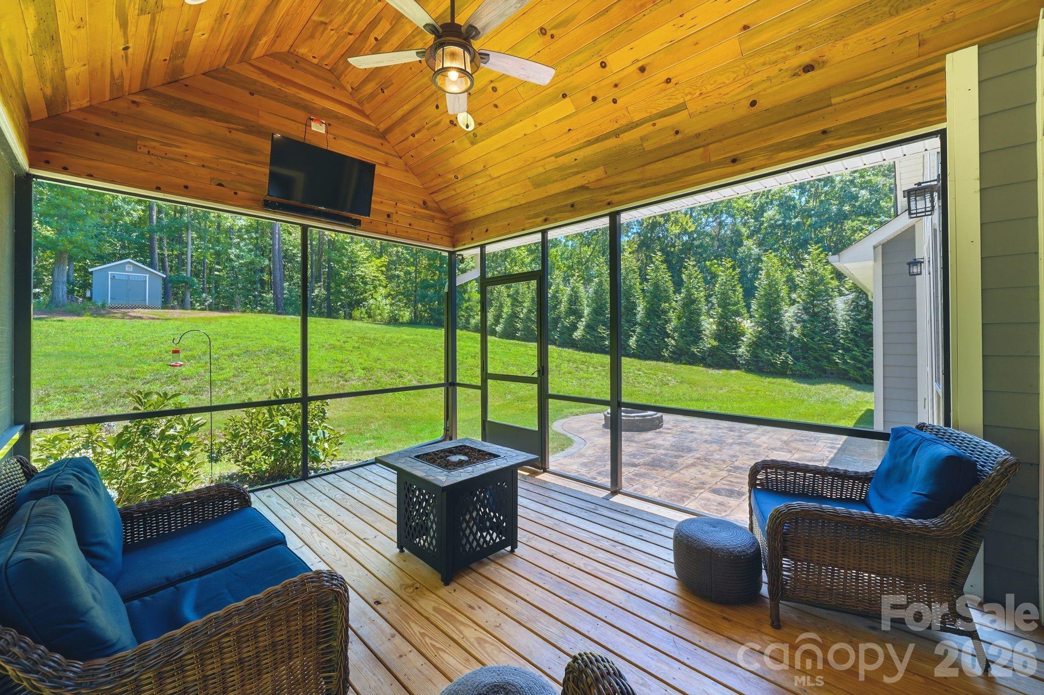 4072 Barbrick Street Property Photo 25