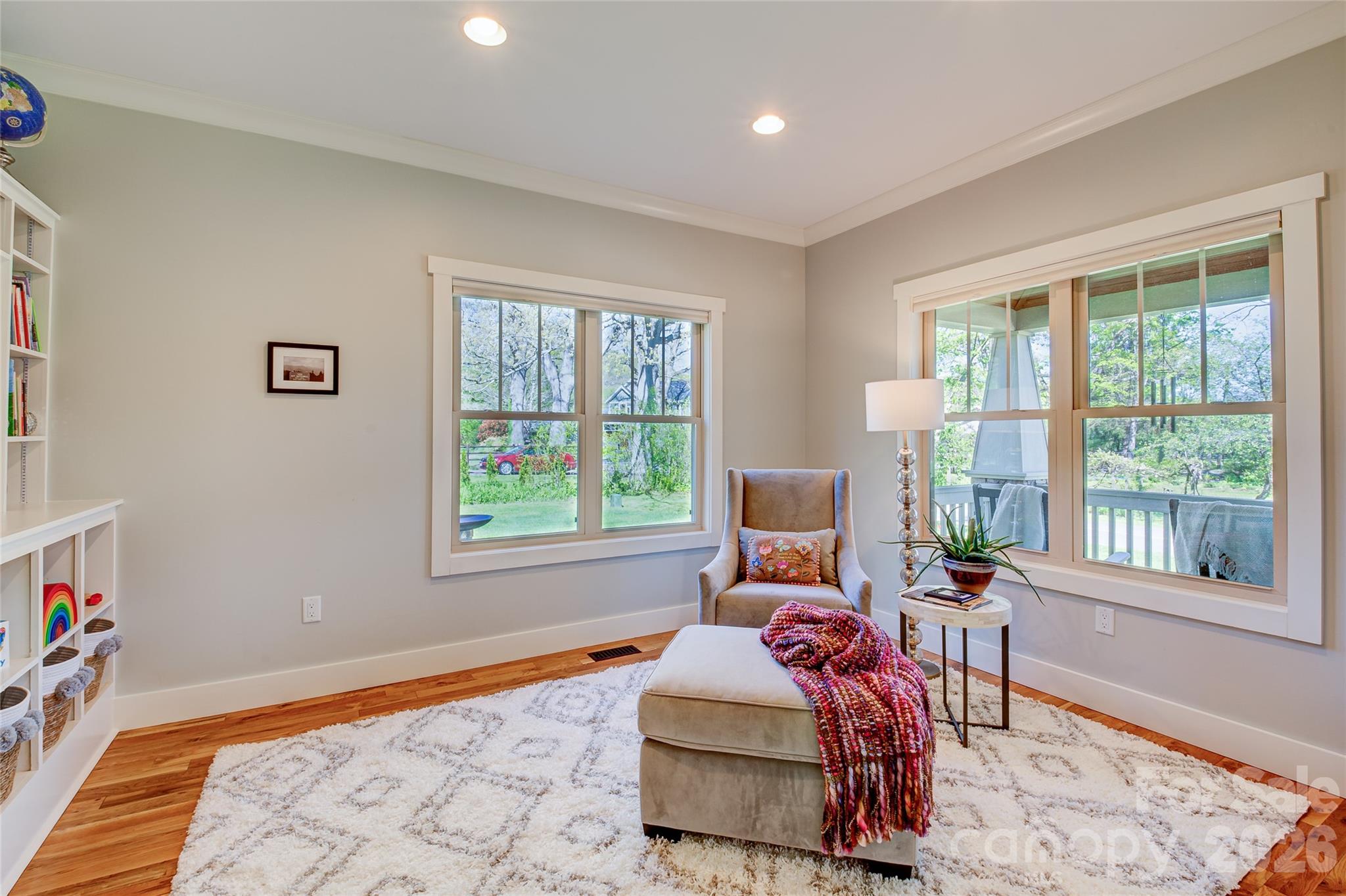 6 Hamlet Street Property Photo 6