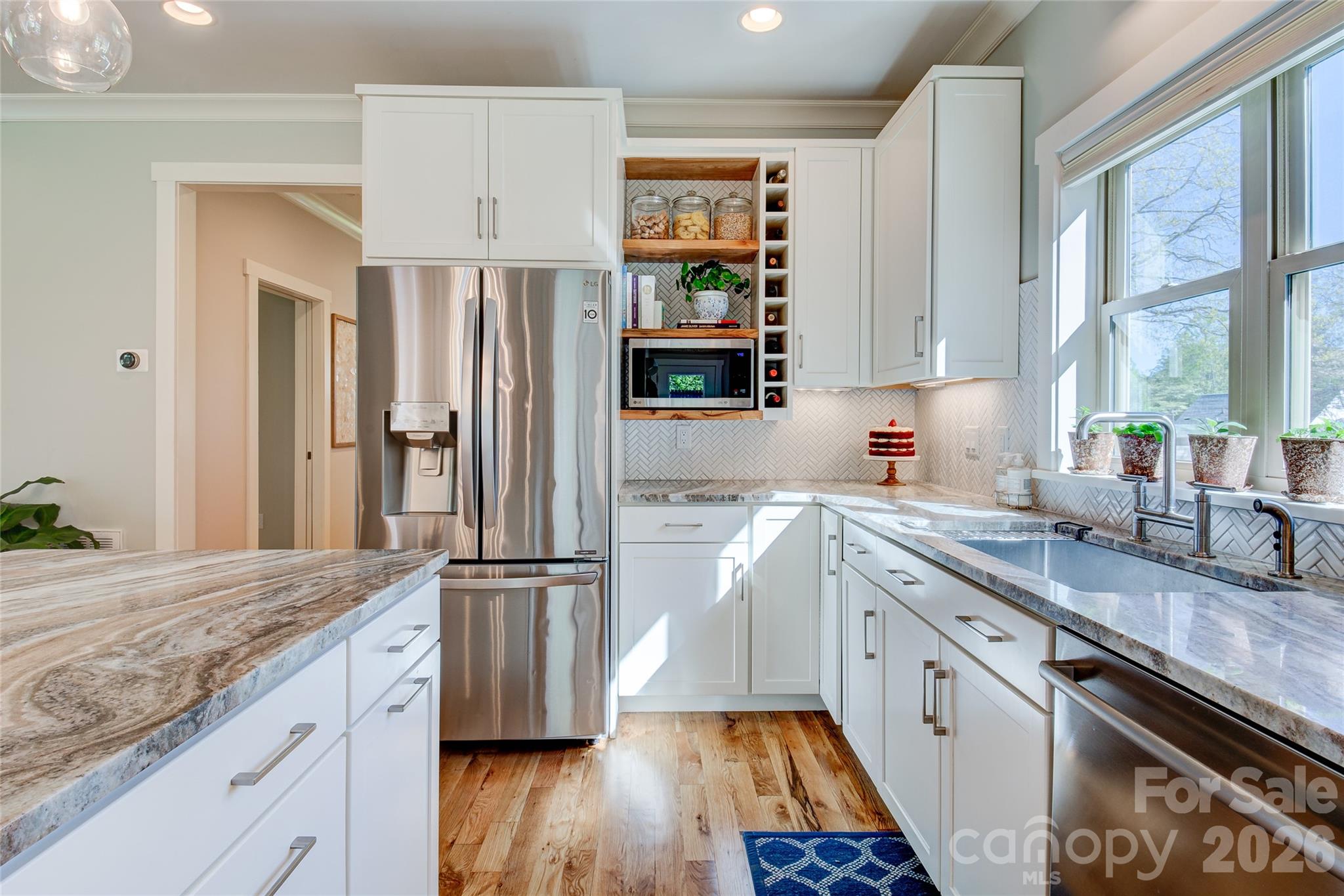 6 Hamlet Street Property Photo 10