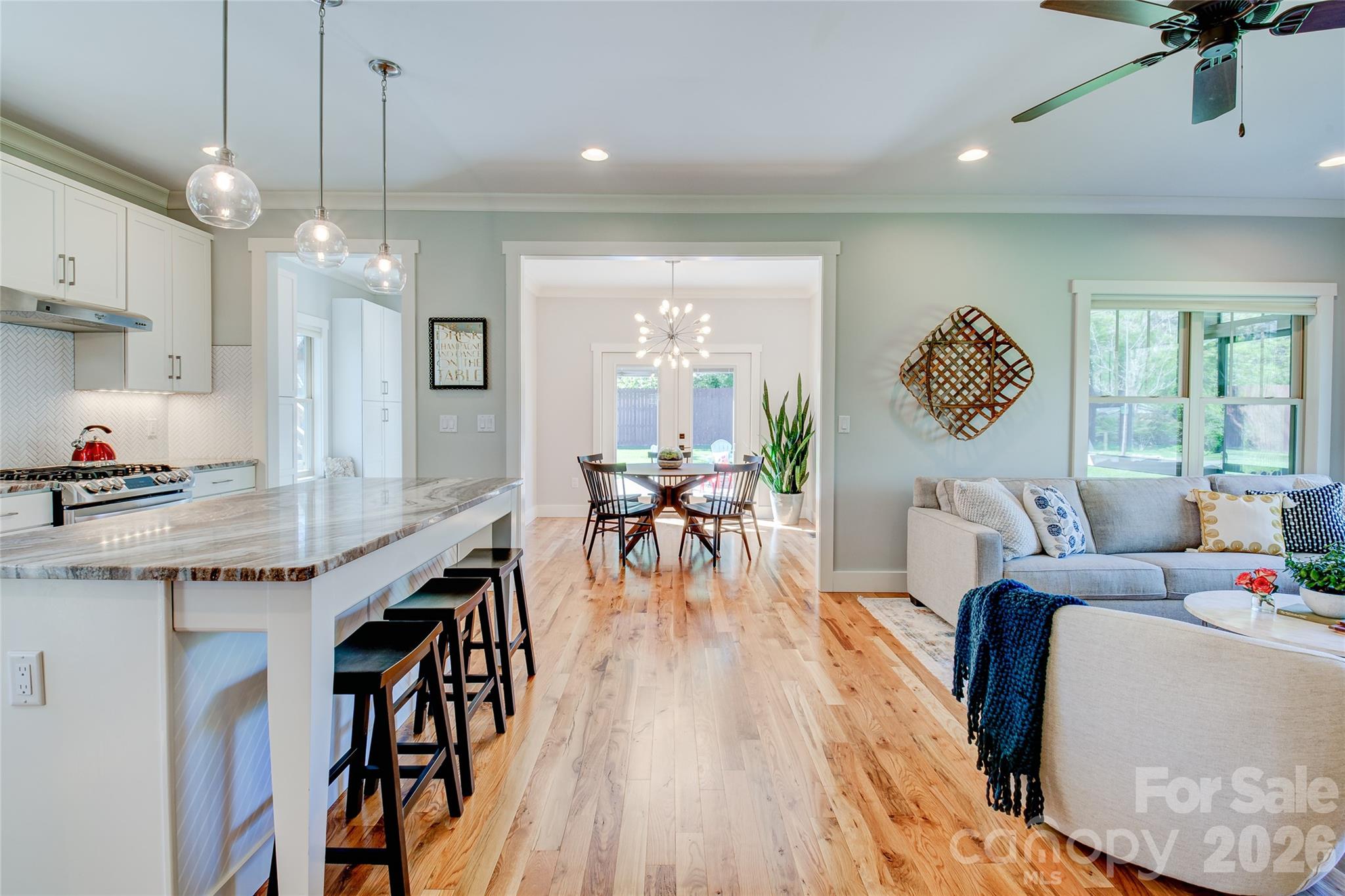 6 Hamlet Street Property Photo 14