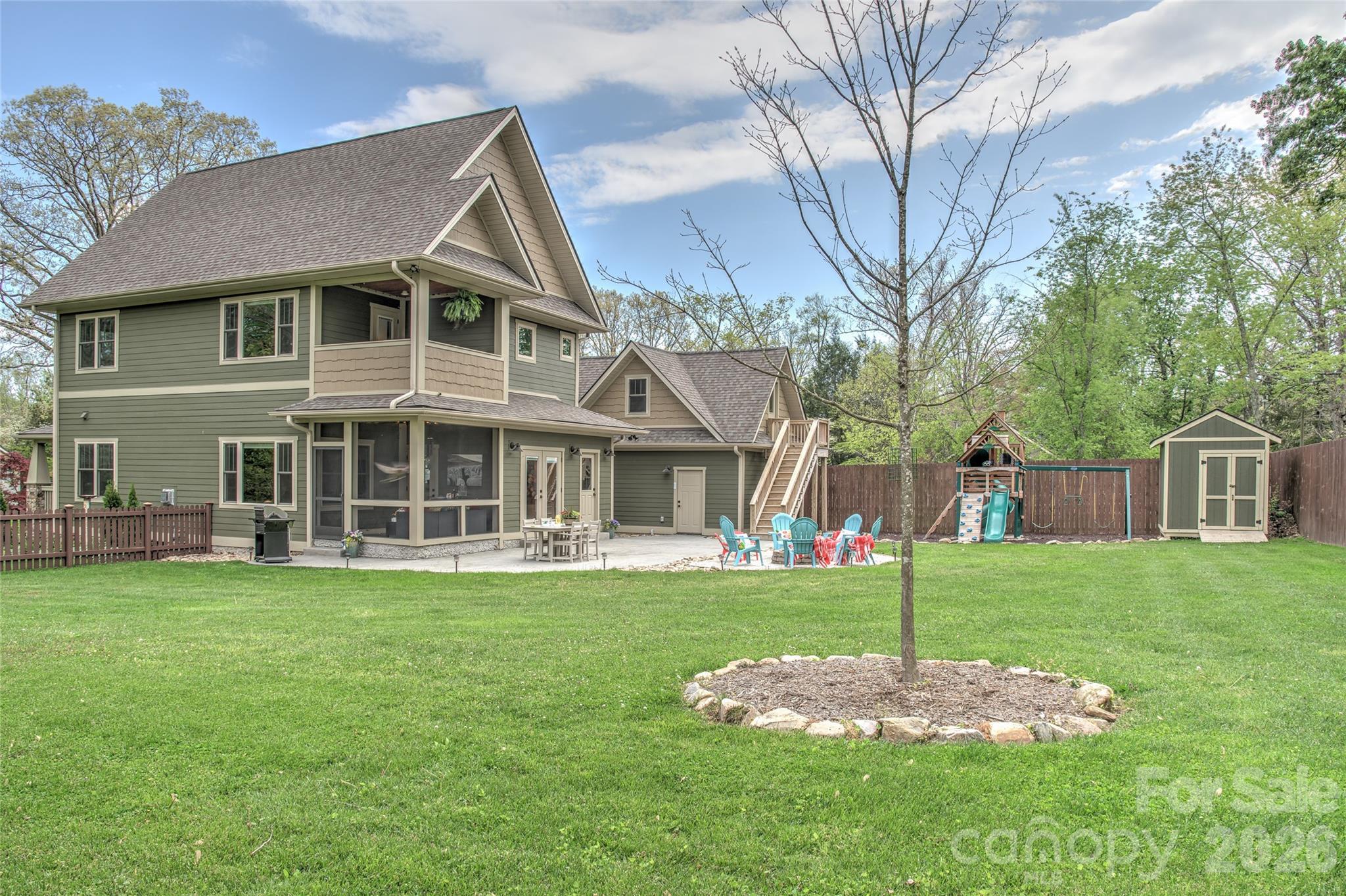 6 Hamlet Street Property Photo 22