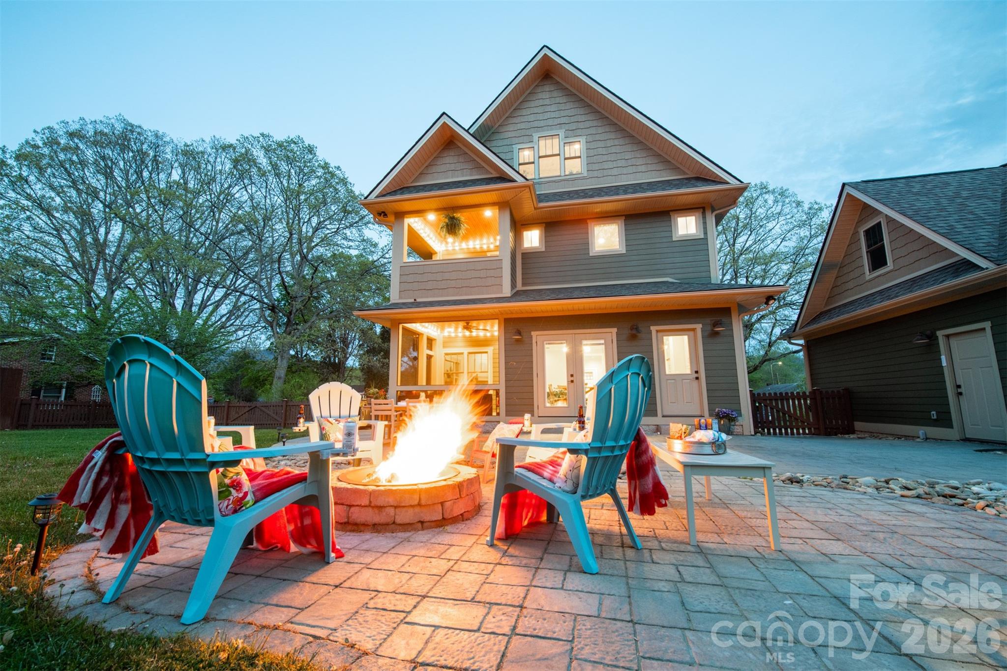 6 Hamlet Street Property Photo 26