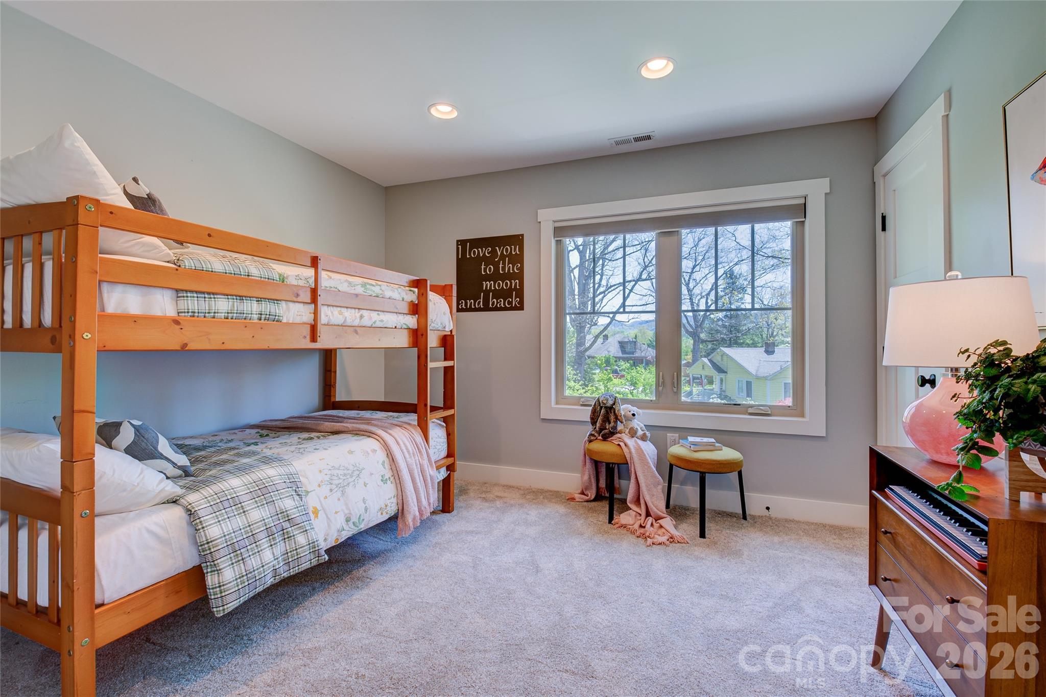 6 Hamlet Street Property Photo 30