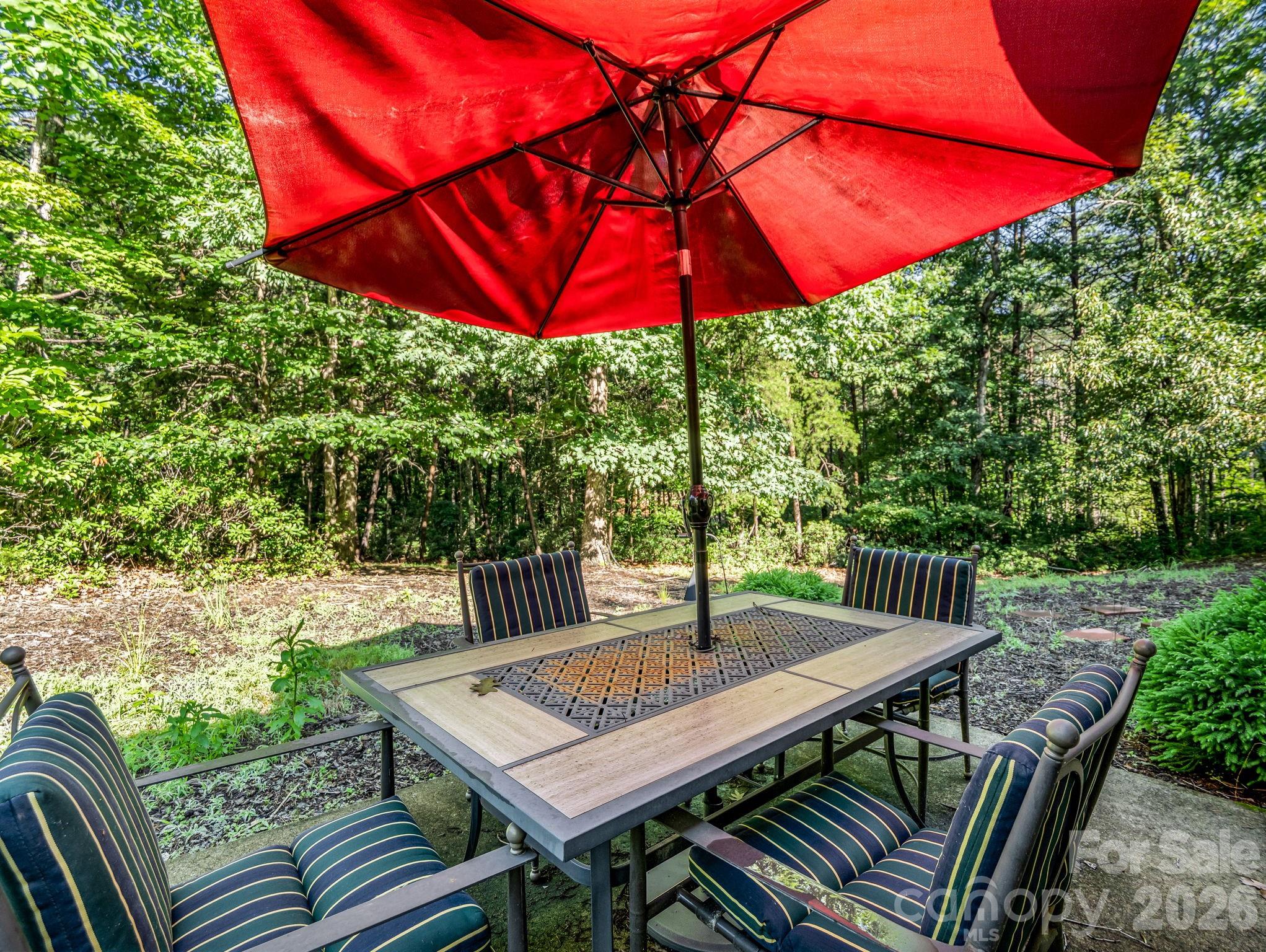 141 Dalton Court Property Photo 32