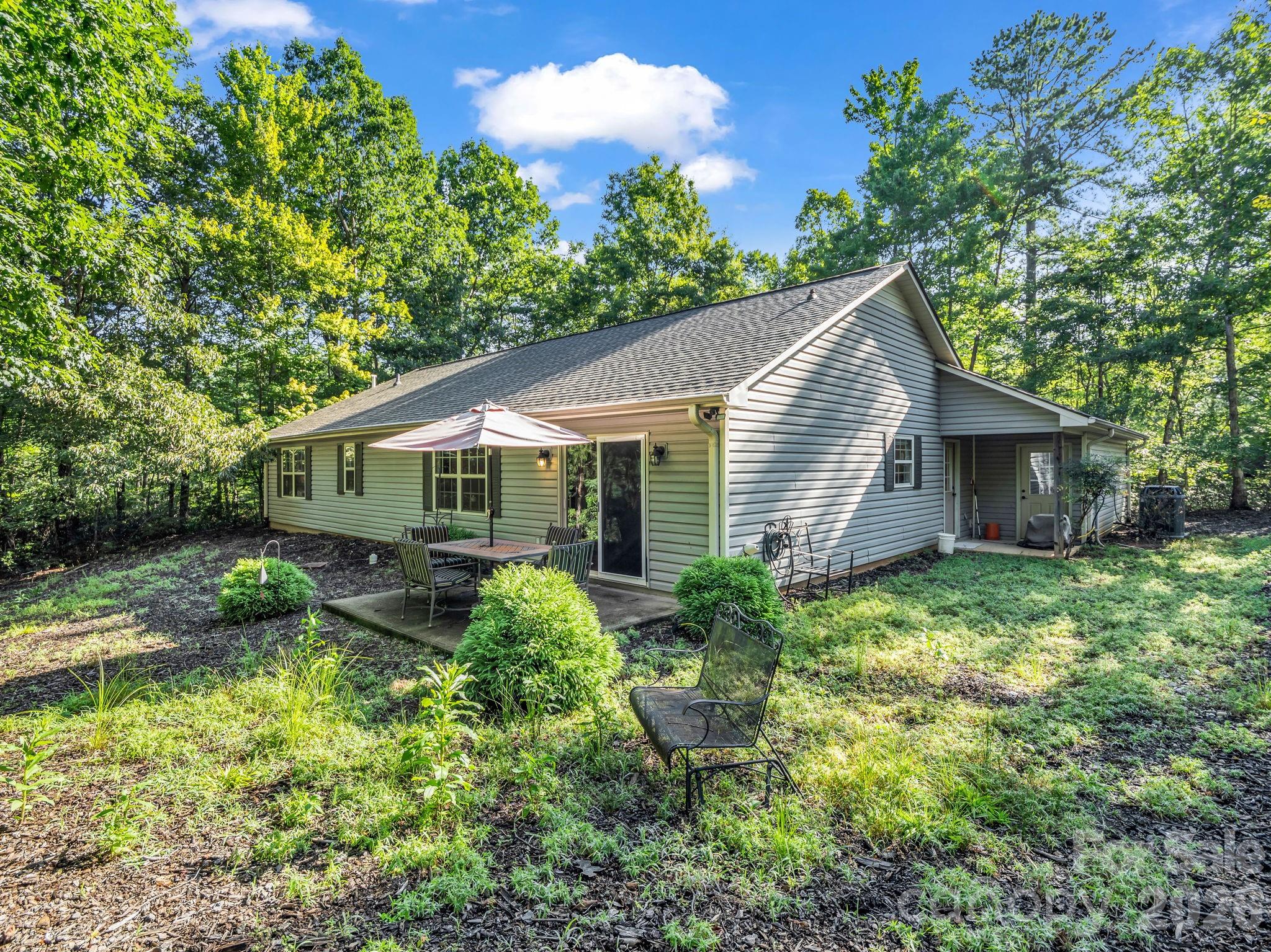 141 Dalton Court Property Photo 40