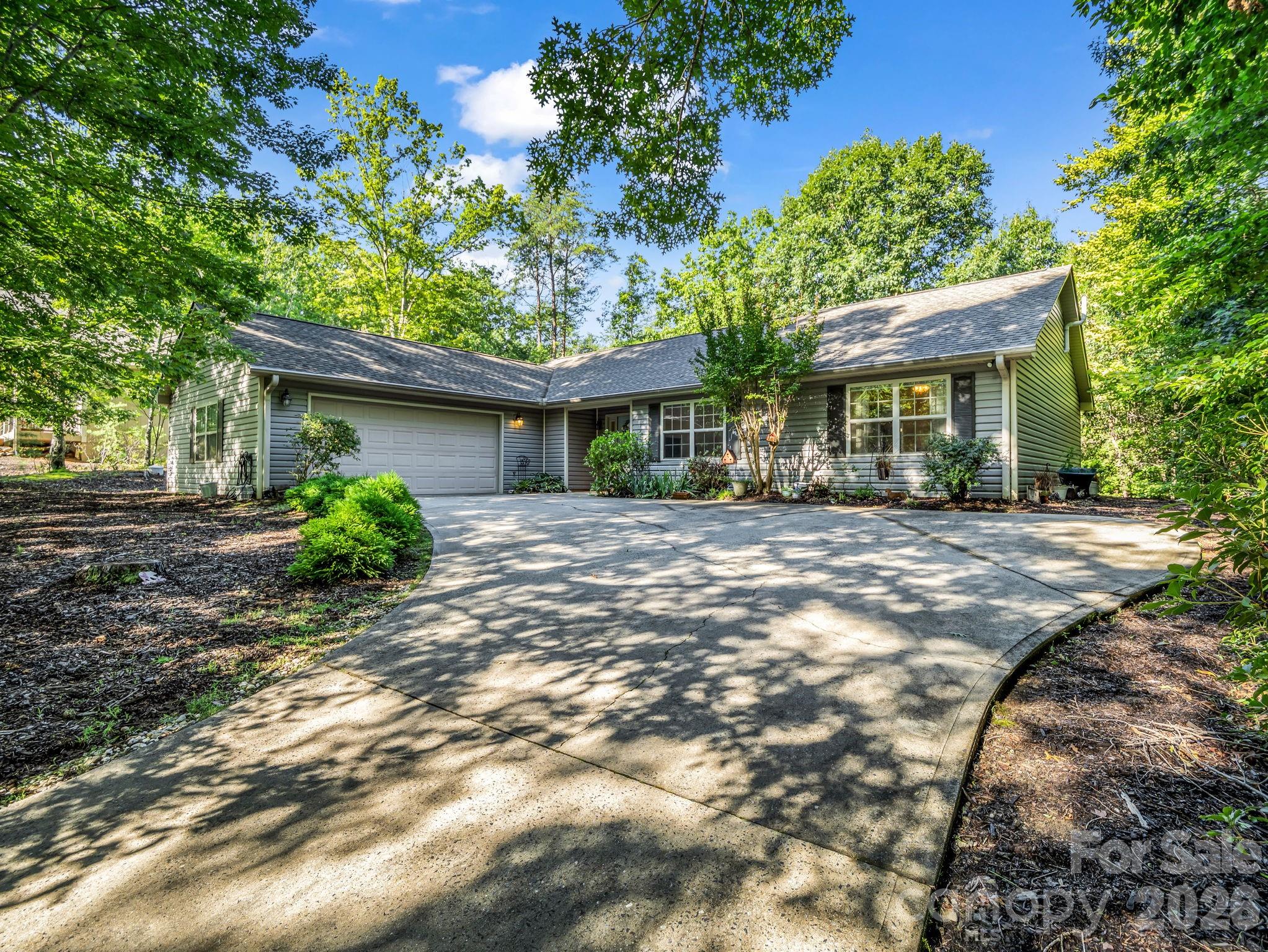141 Dalton Court Property Photo 42