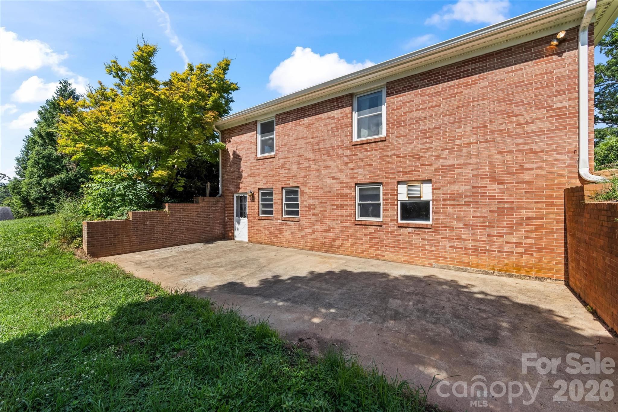 21 Hamburg Drive Property Photo 30