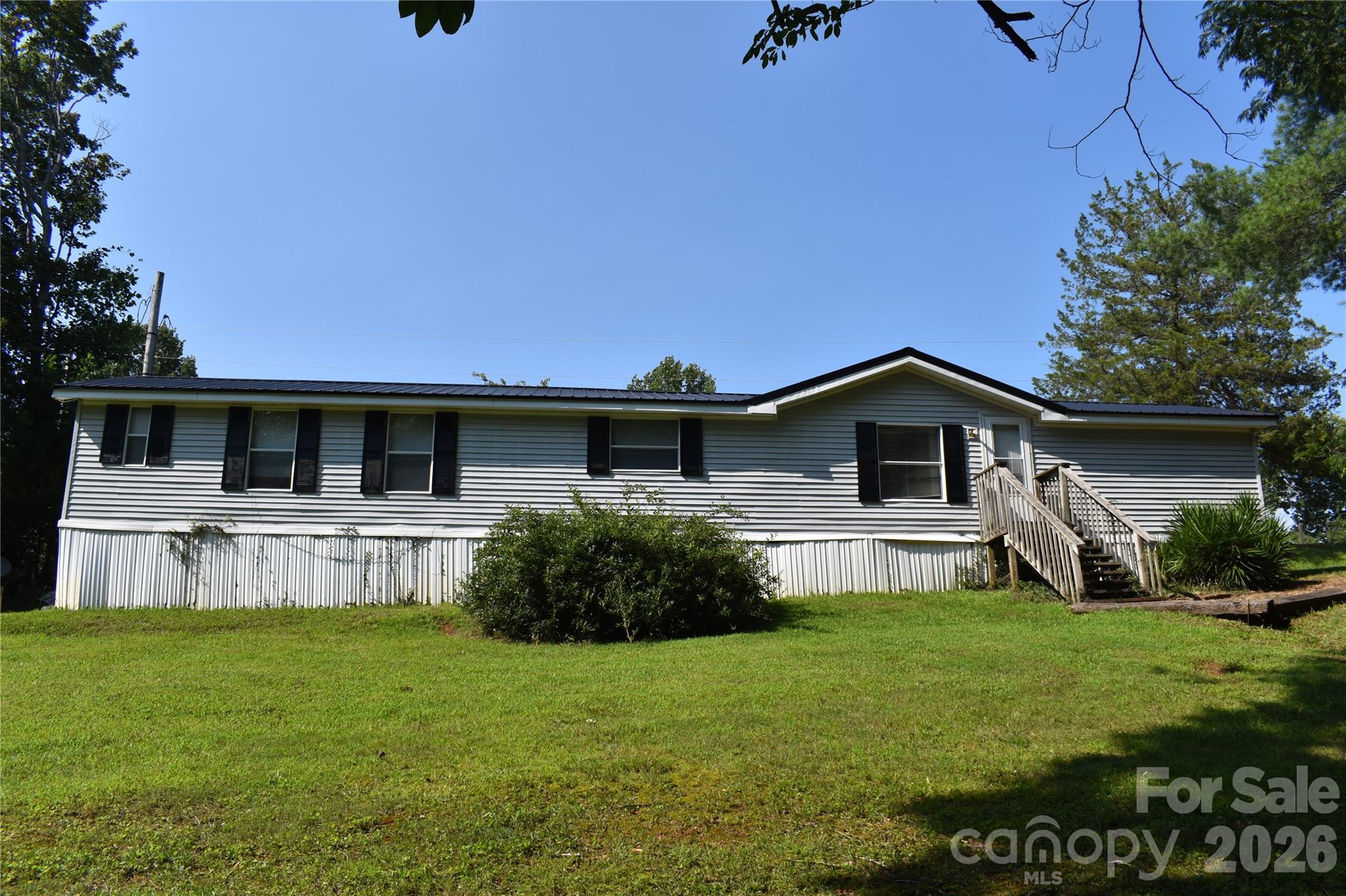 69 Woodmont Drive Property Photo 1