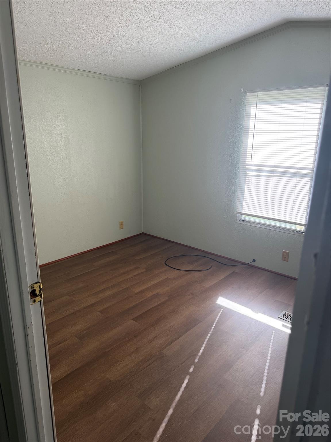 69 Woodmont Drive Property Photo 19