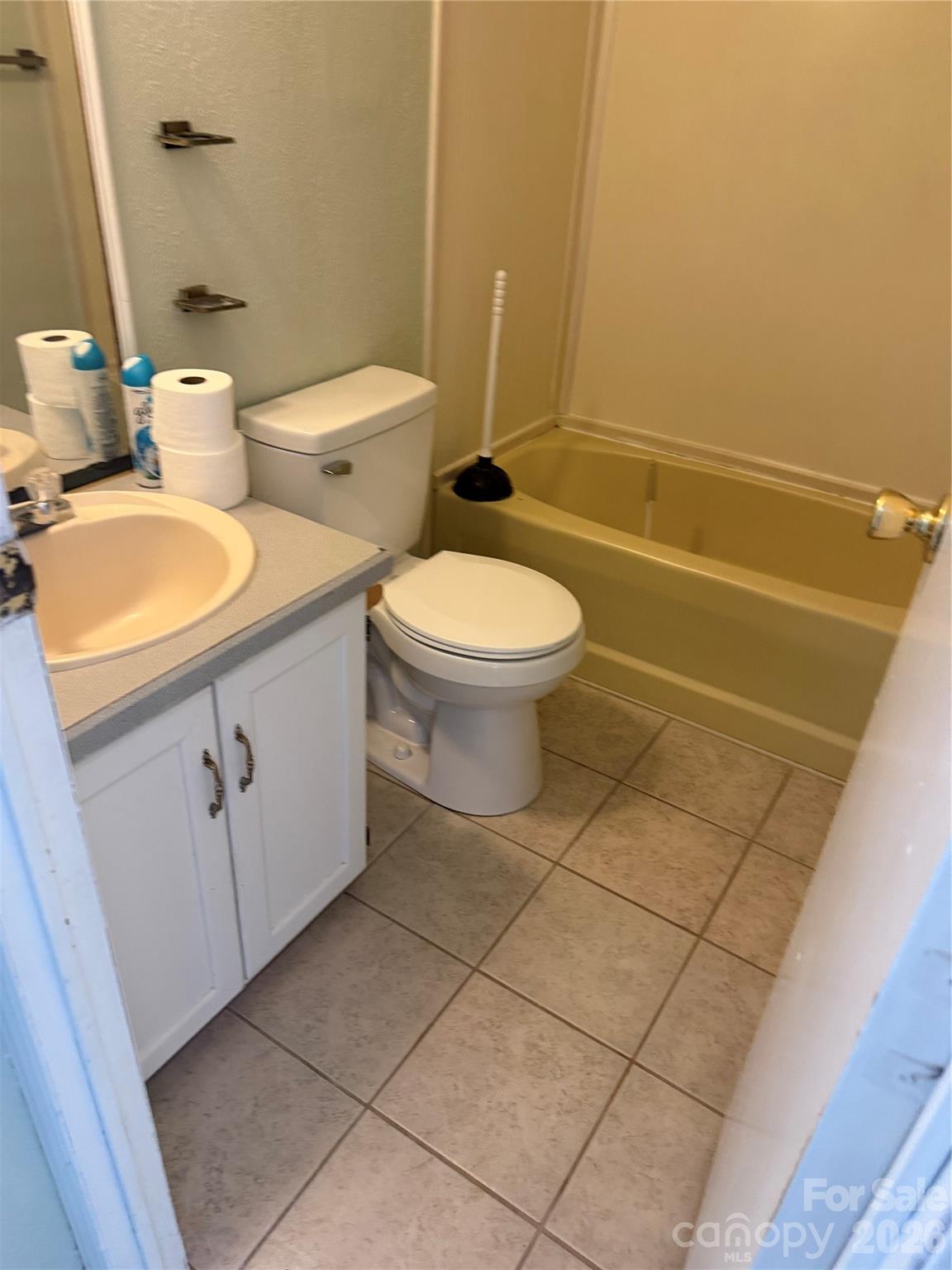 69 Woodmont Drive Property Photo 32